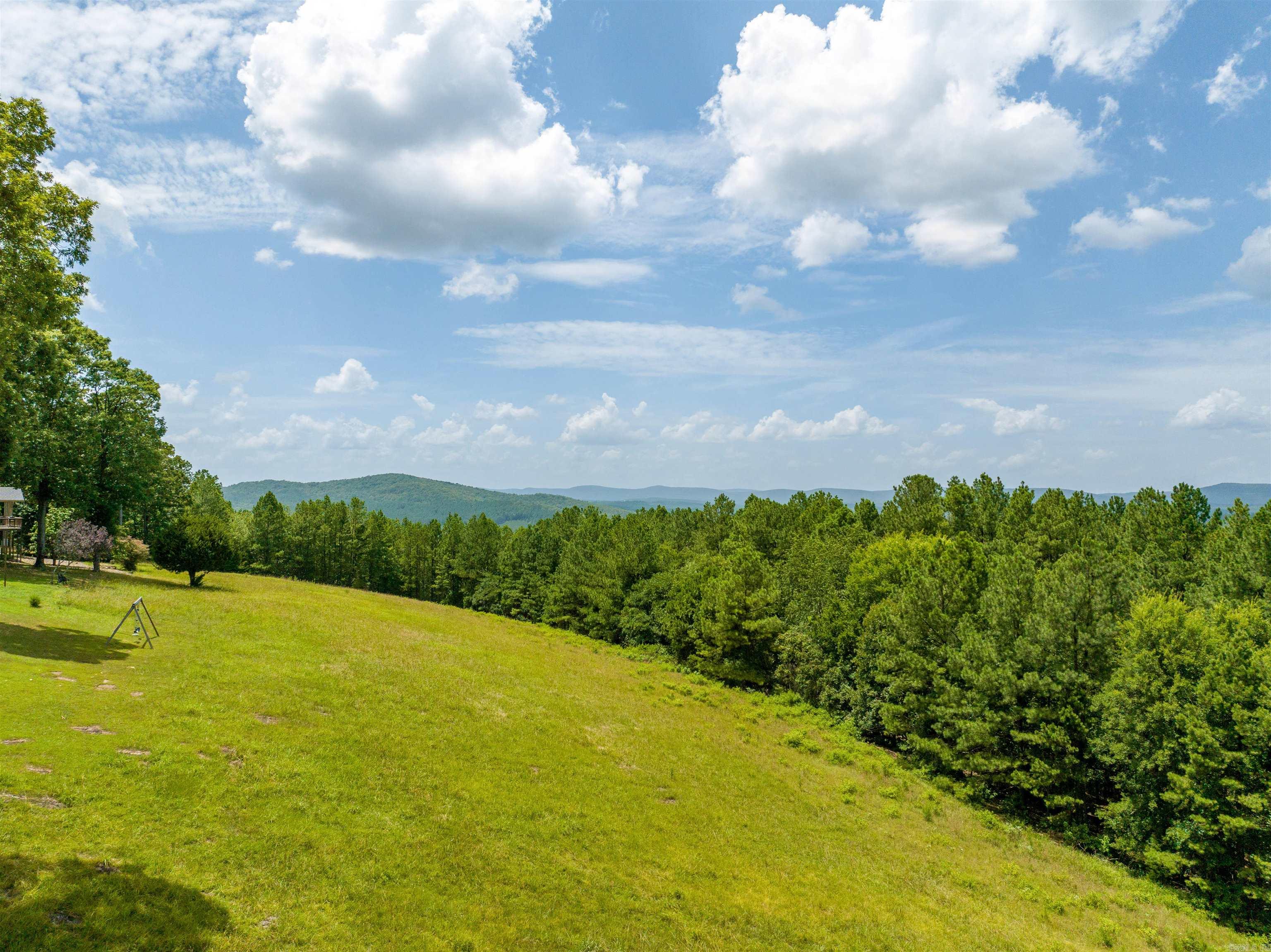 25 Cadiz  Hot Springs Village, AR