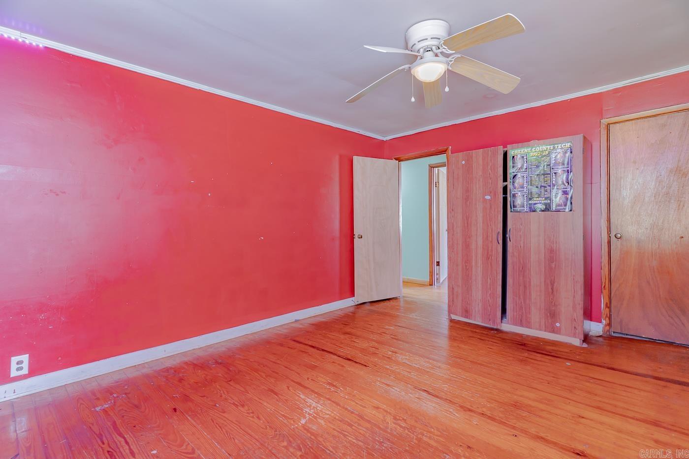2075 S 141  Paragould, AR