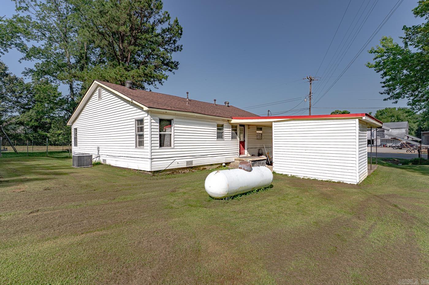 2075 S 141  Paragould, AR