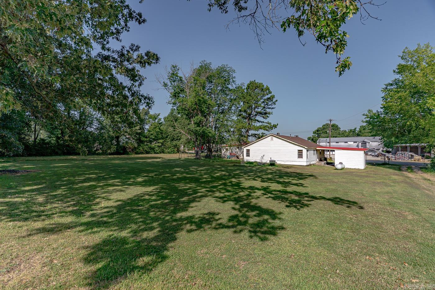 2075 S 141  Paragould, AR