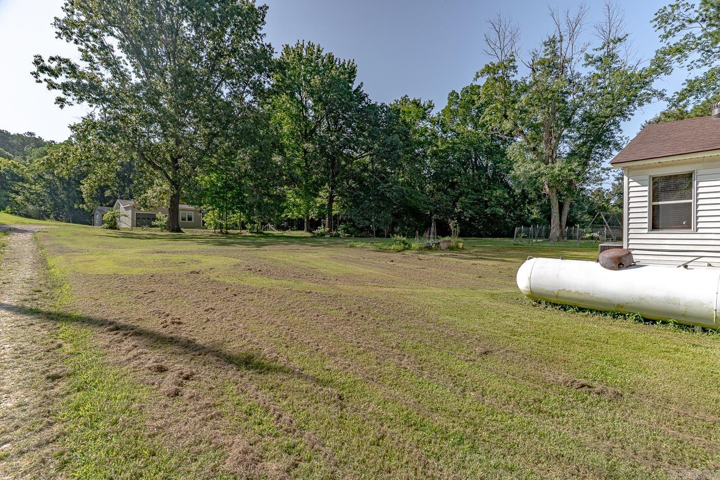 2075 S 141  Paragould, AR