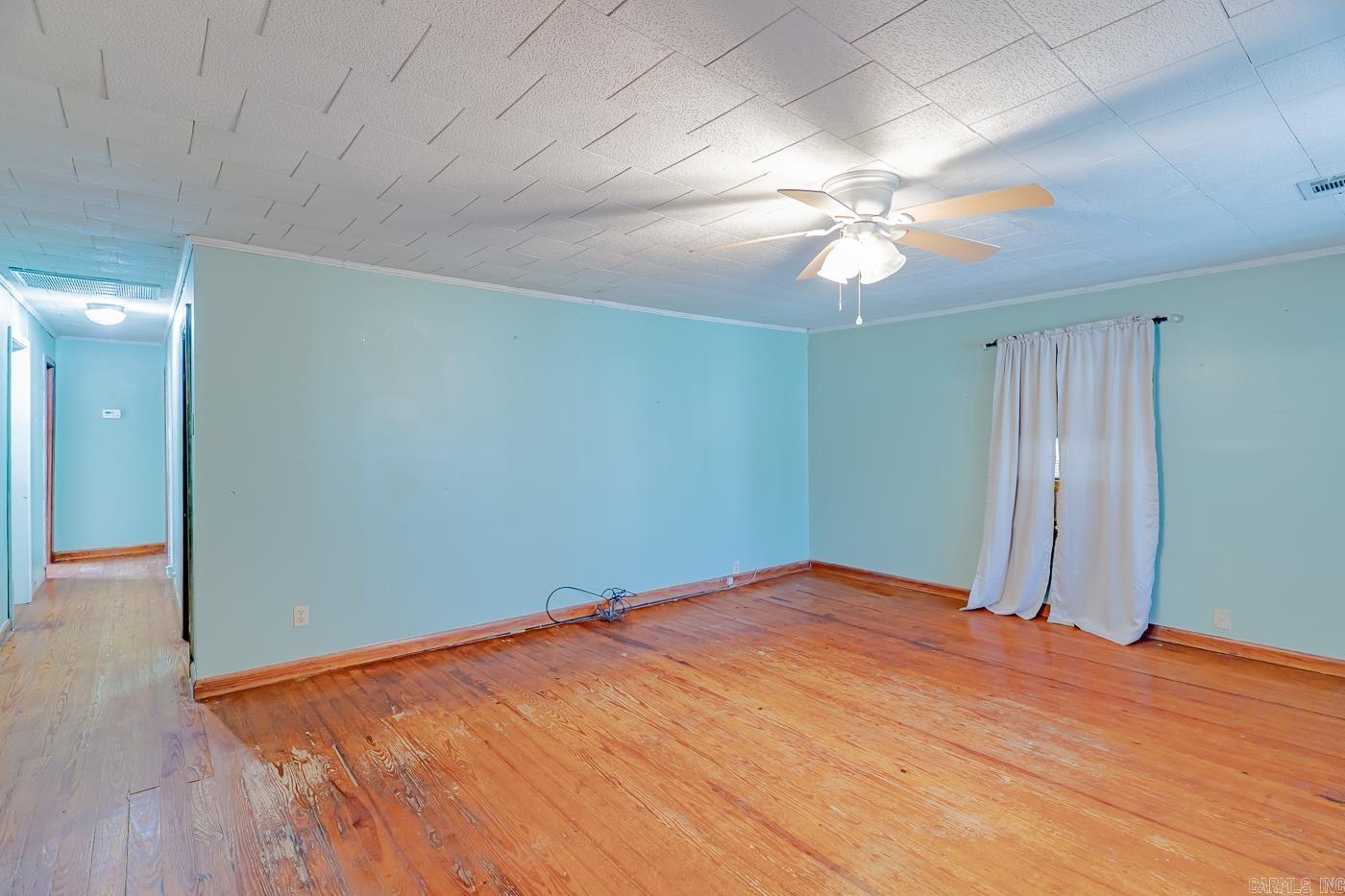 2075 S 141  Paragould, AR