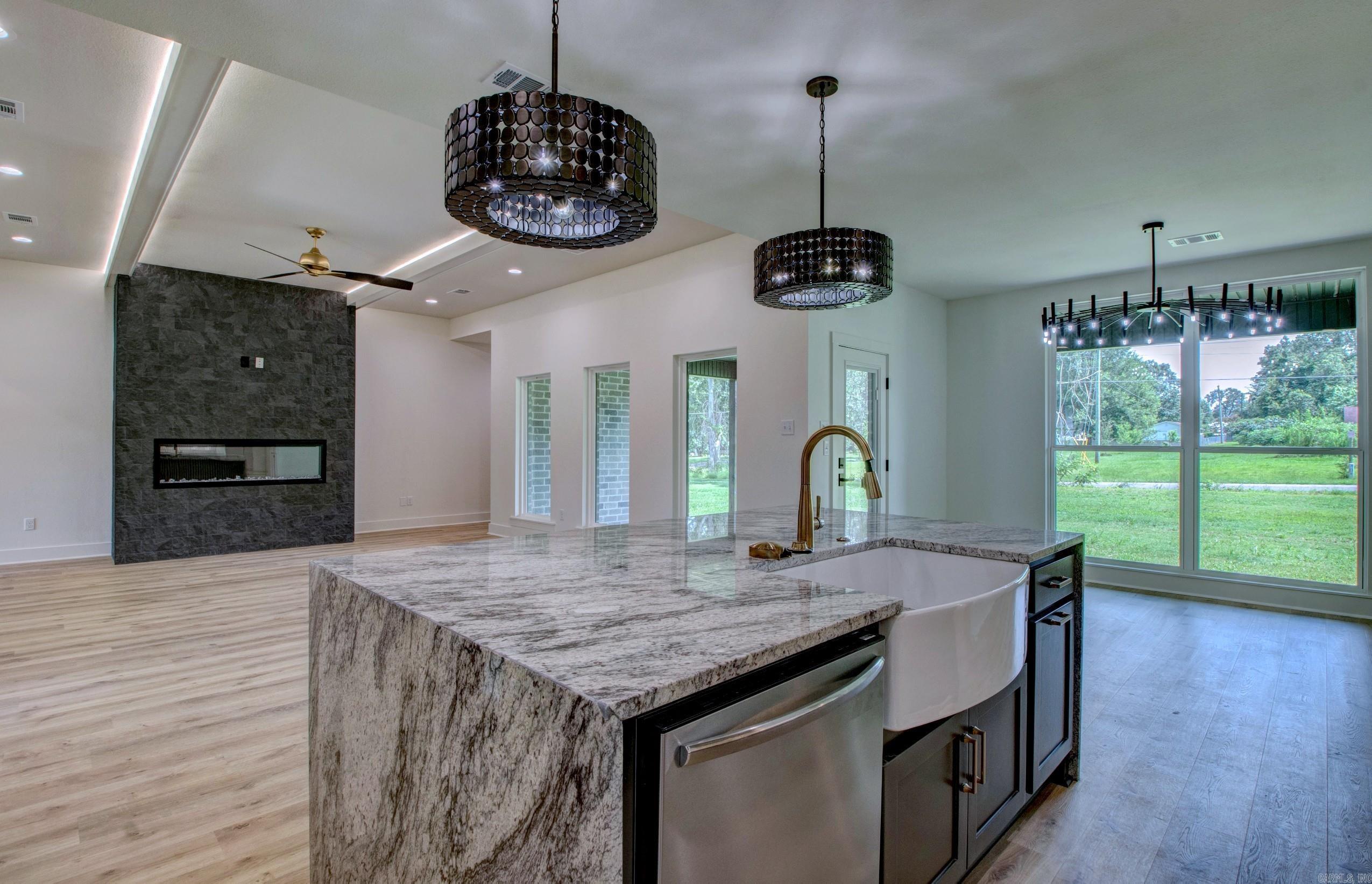 21 Calvados Ct  Cabot, AR