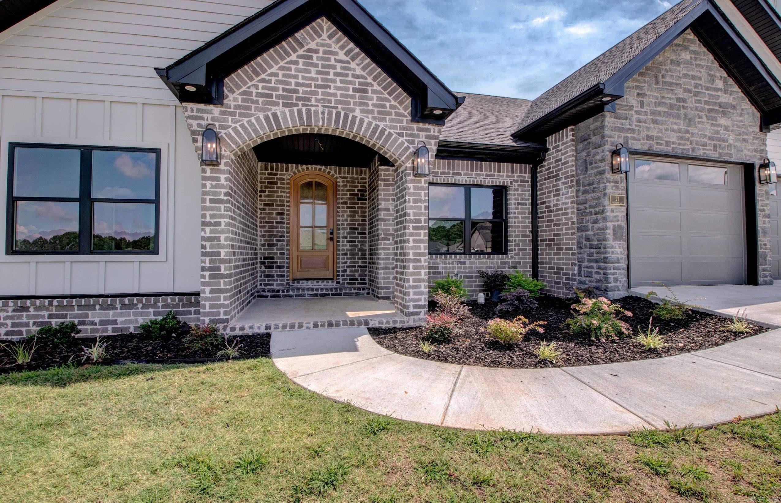 21 Calvados Ct  Cabot, AR