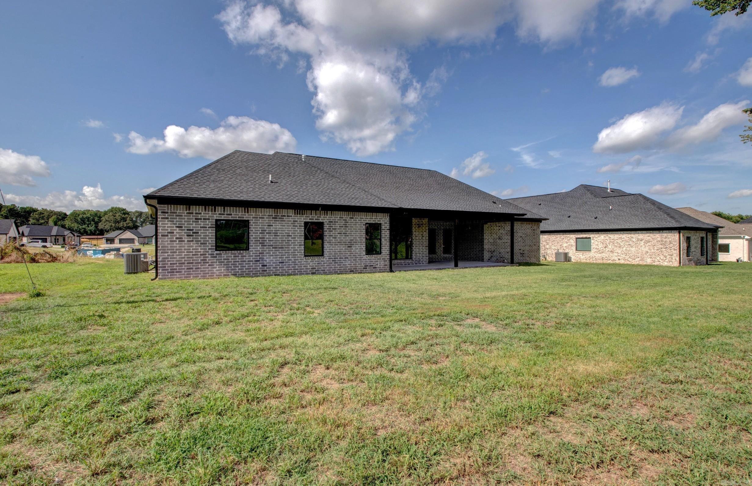 21 Calvados Ct  Cabot, AR