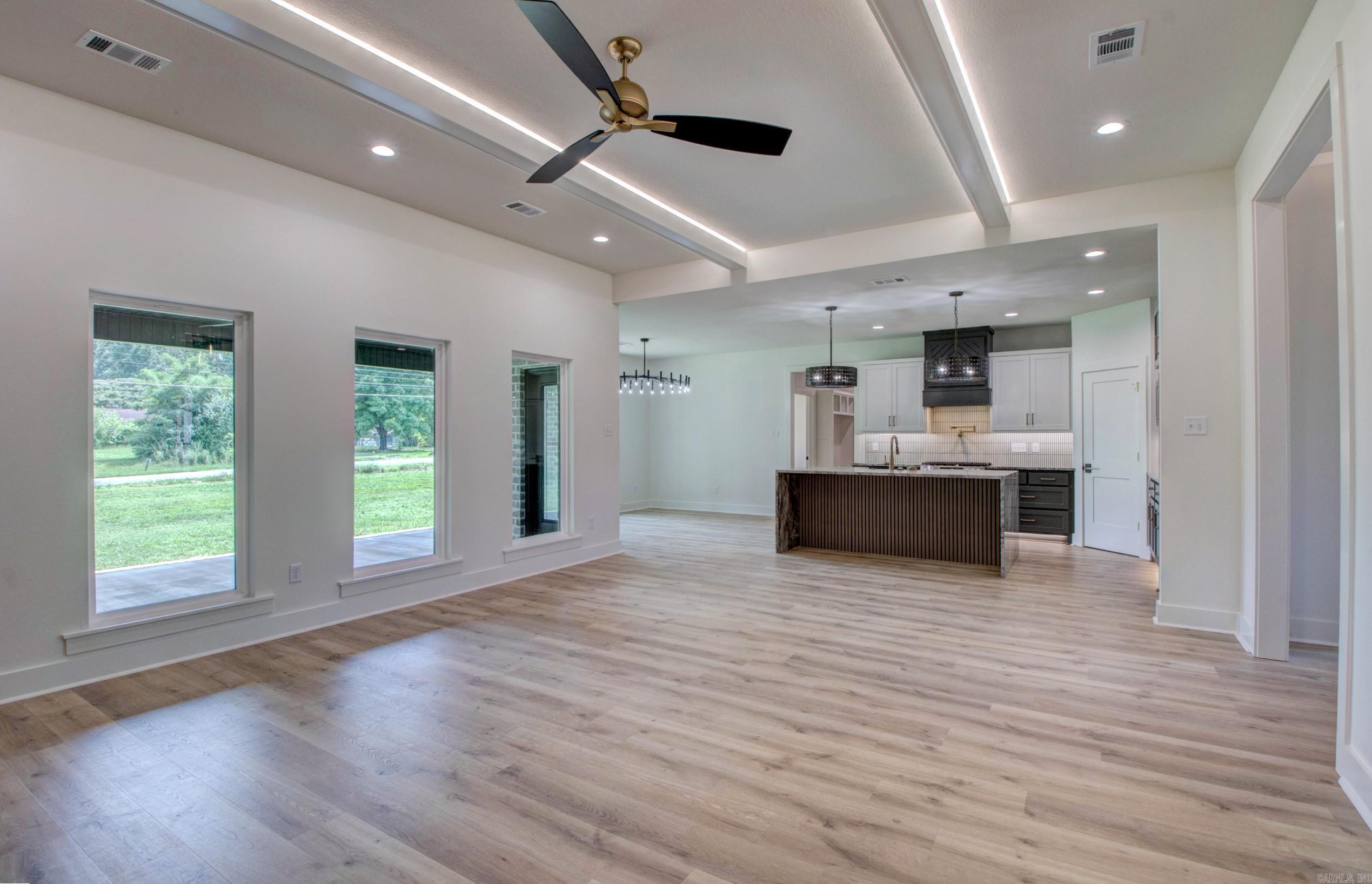 21 Calvados Ct  Cabot, AR