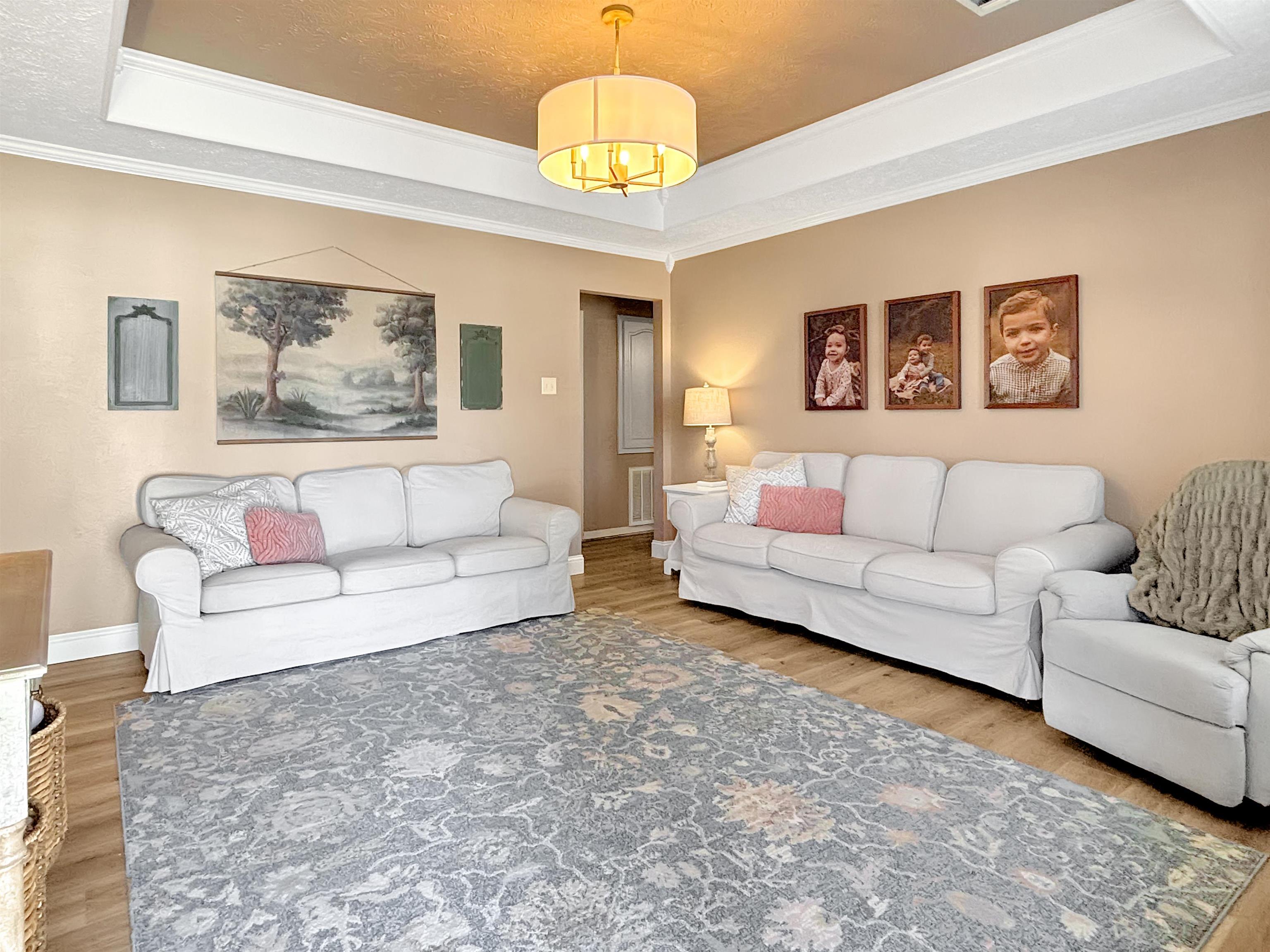 105 Lucy Lane Ward, AR 72176