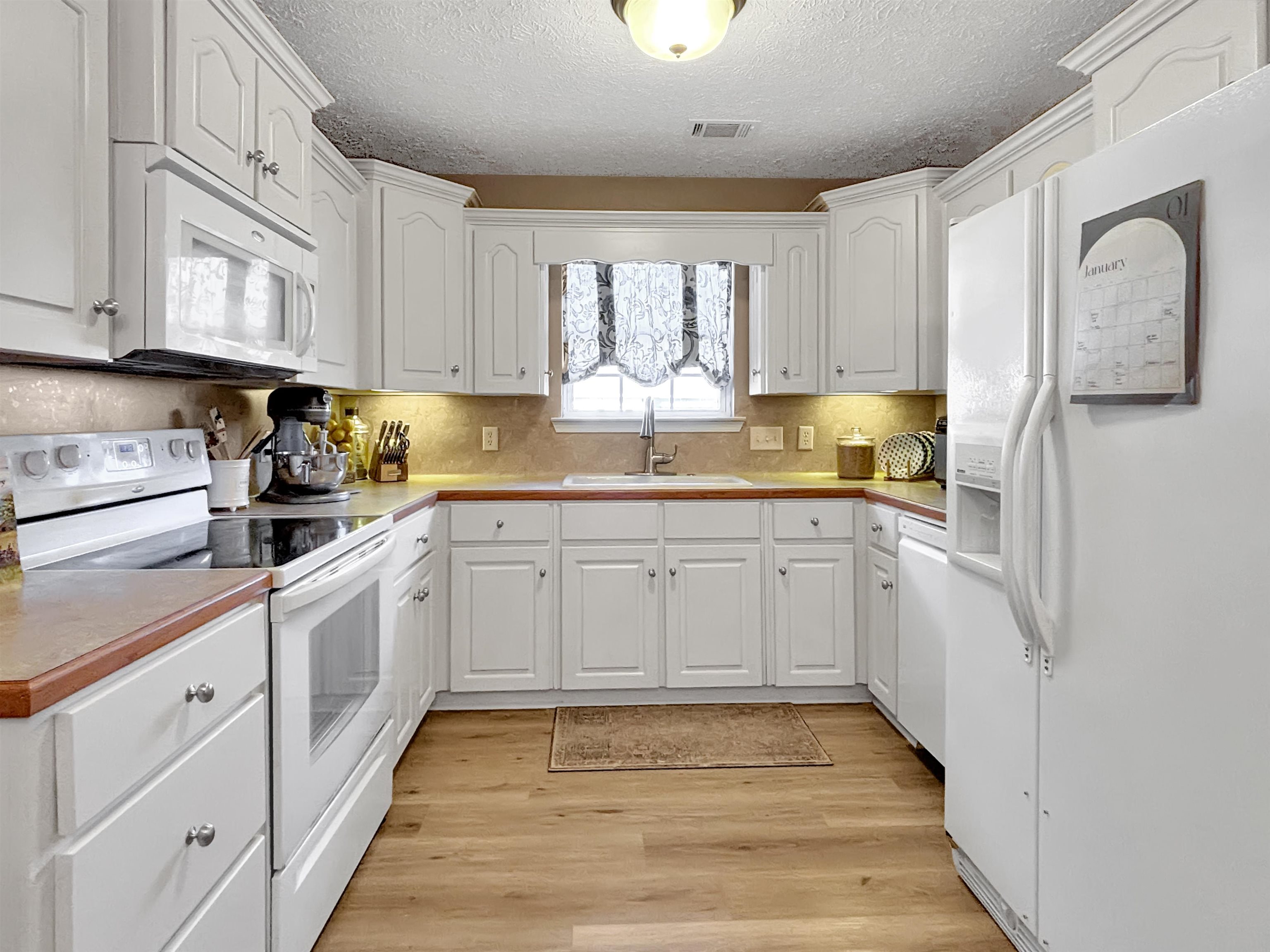105 Lucy  Ward, AR