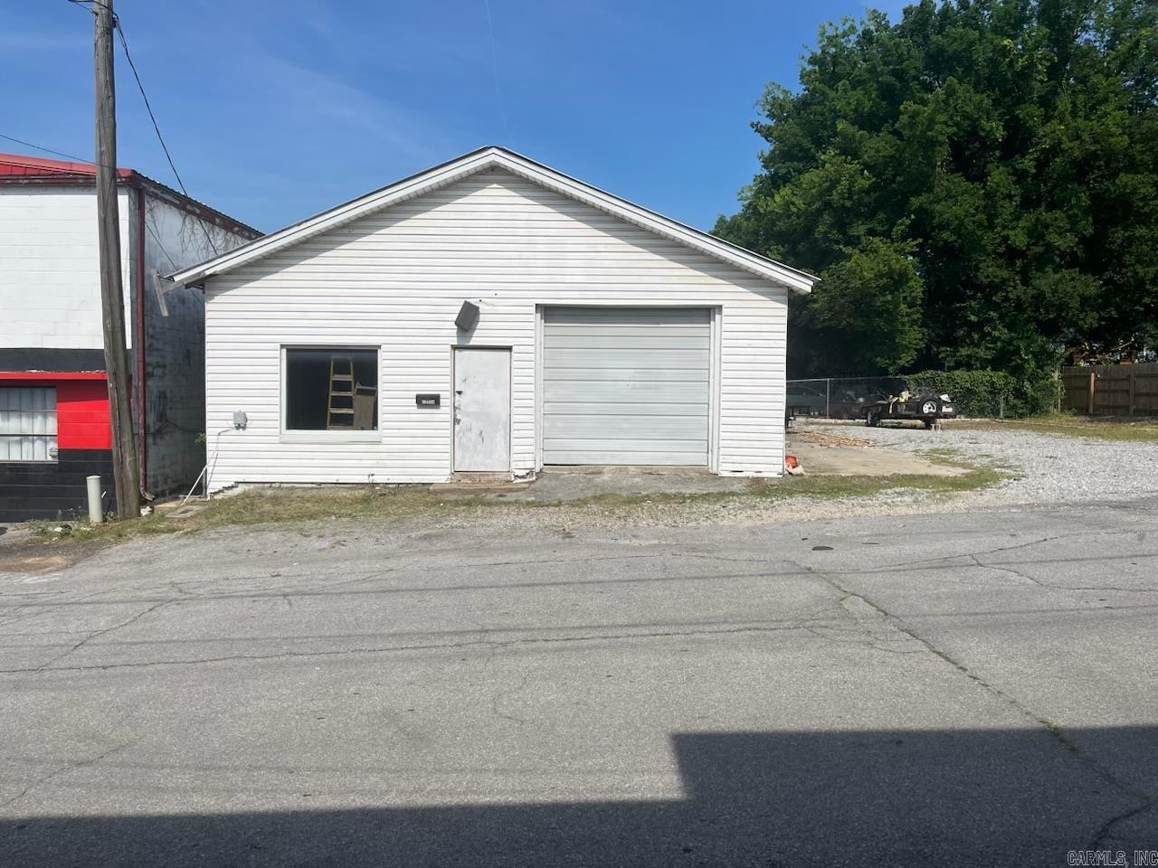 1250 S Slater  Batesville, AR