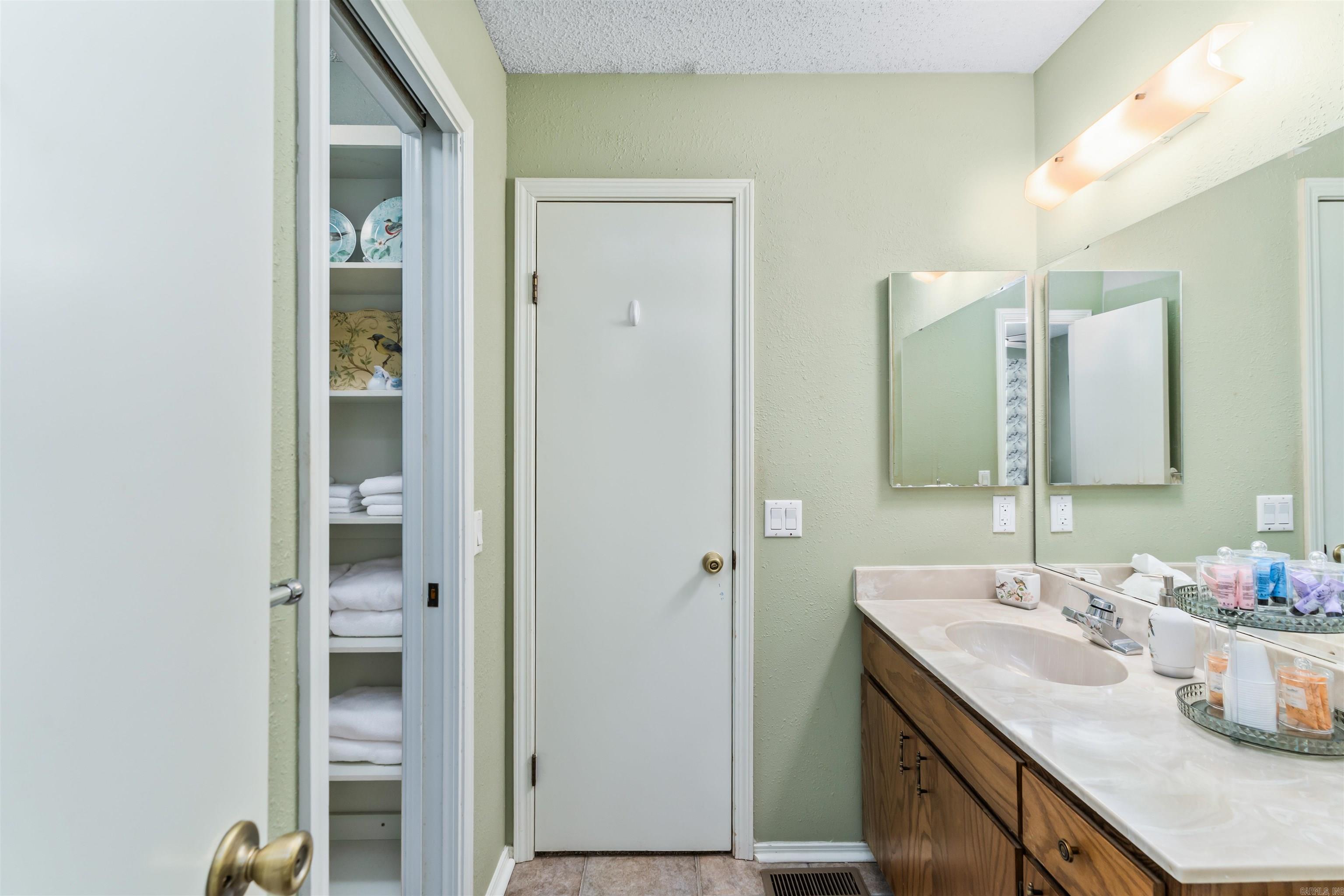 21 Sandalo Lane  Hot Springs Village, AR