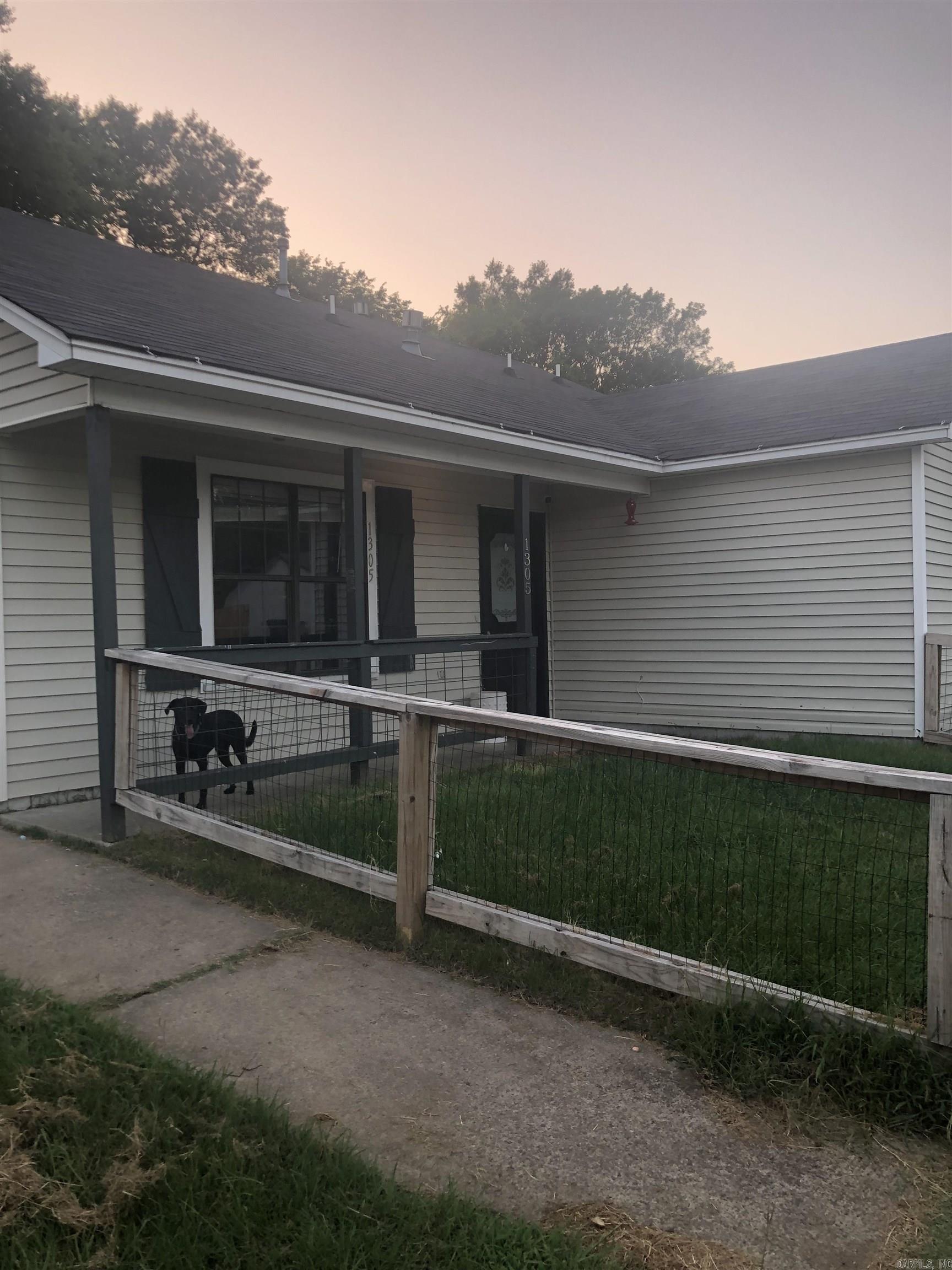 1305 Collier  Conway, AR
