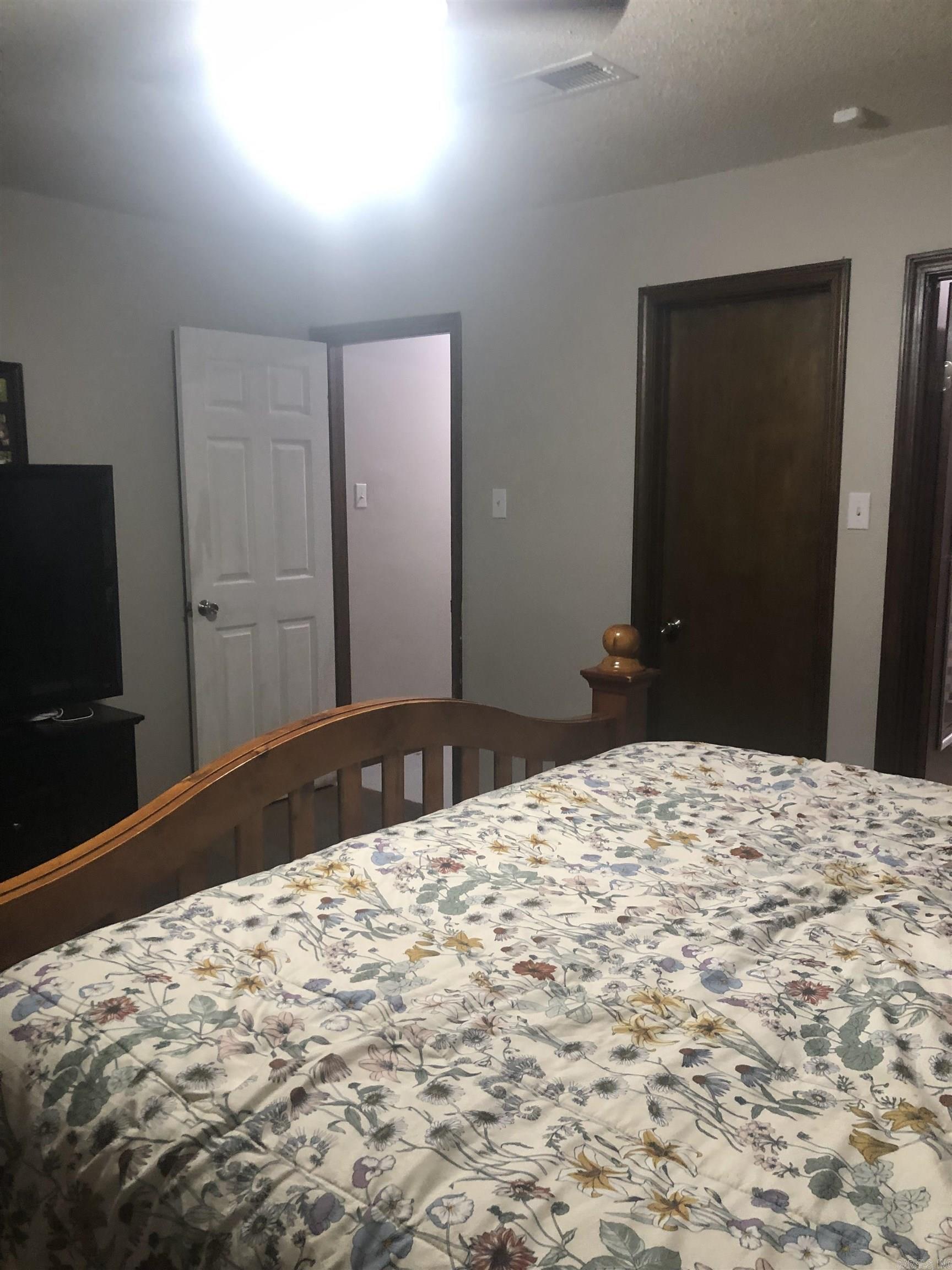 1305 Collier  Conway, AR