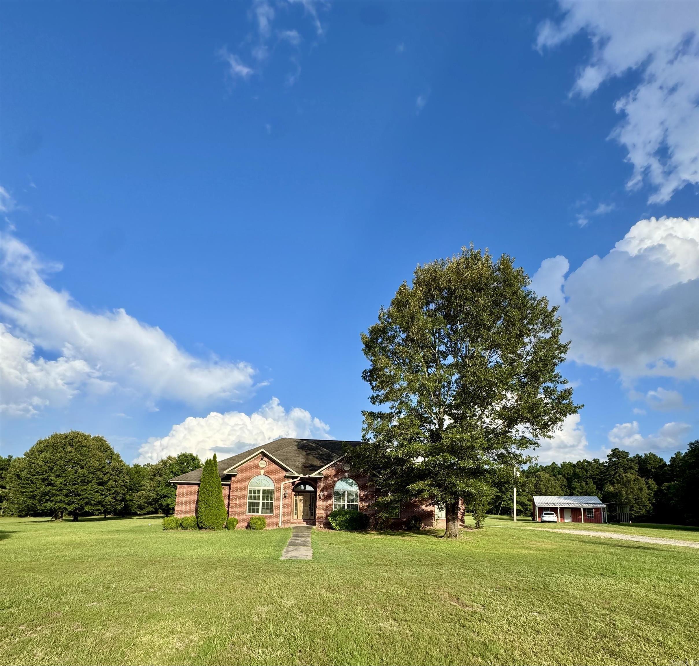 6583 Holcomb Lane