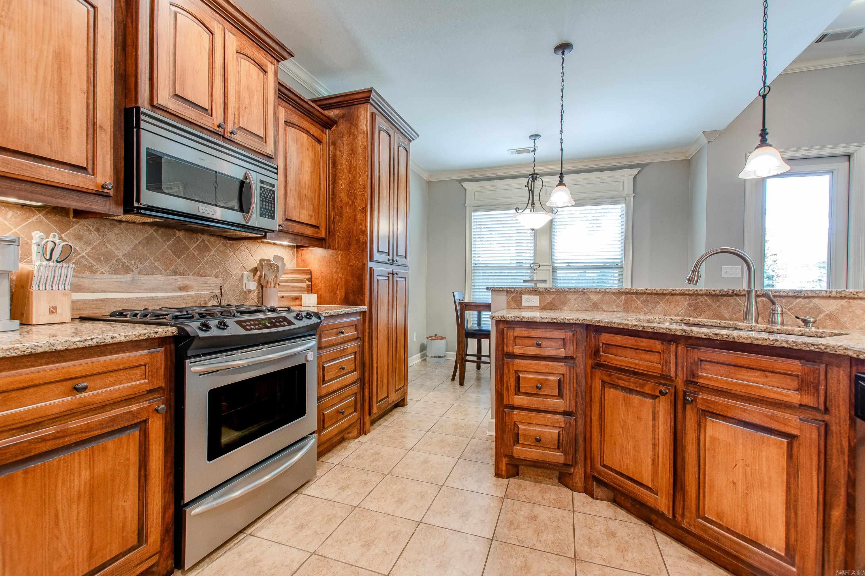 3611 Robinwood Circle  Bryant, AR