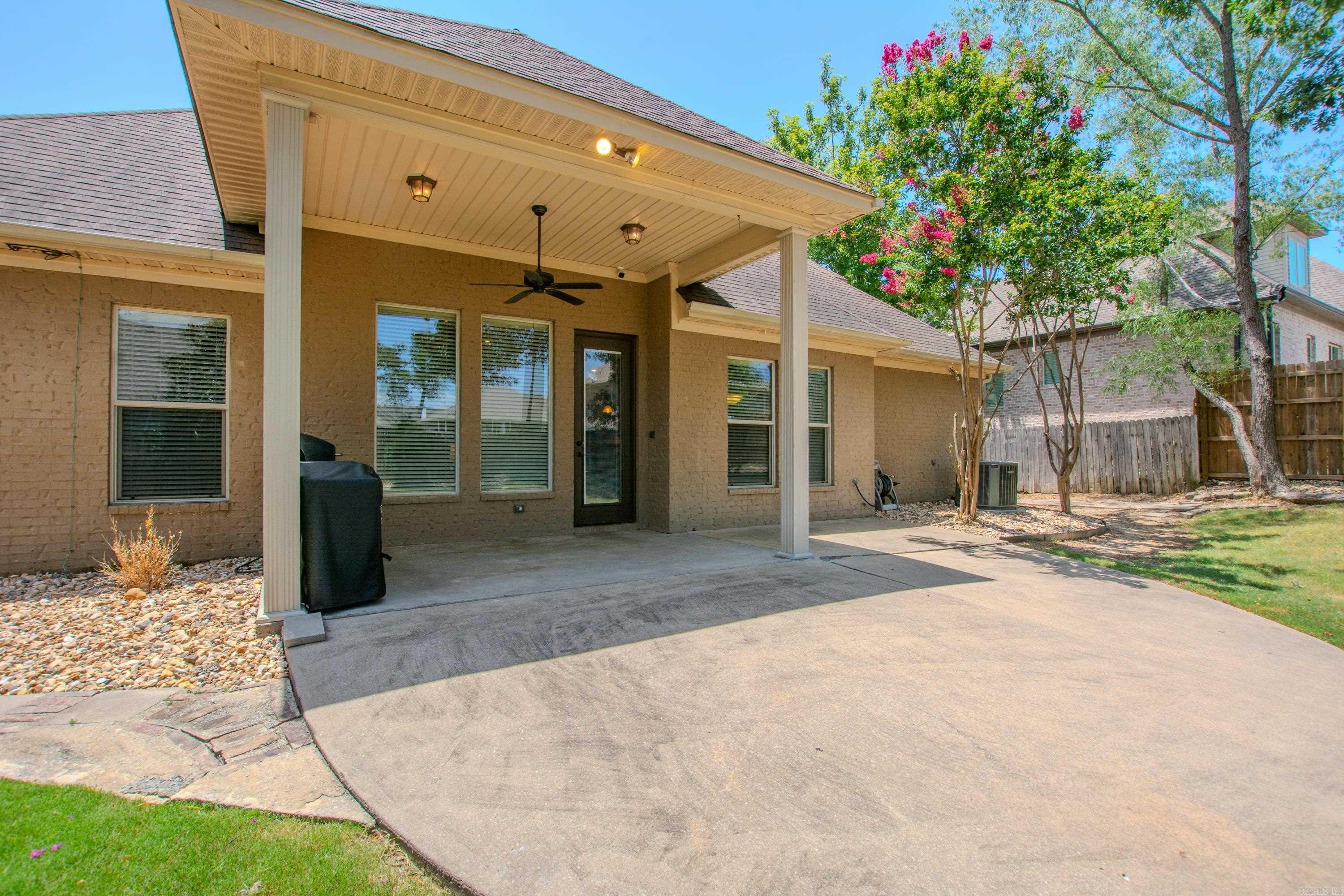 3611 Robinwood Circle  Bryant, AR