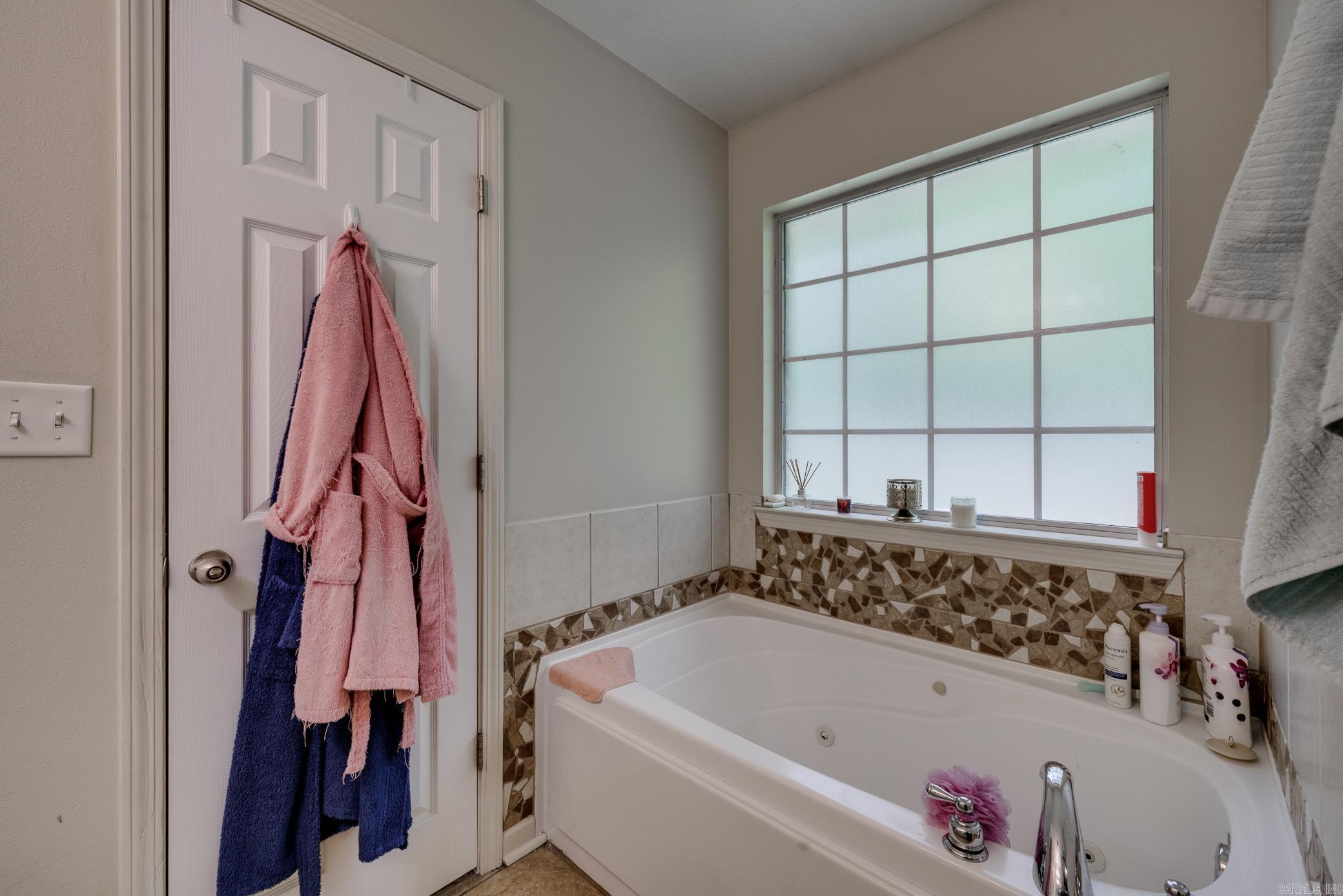 25 Thomas Circle  Greenbrier, AR