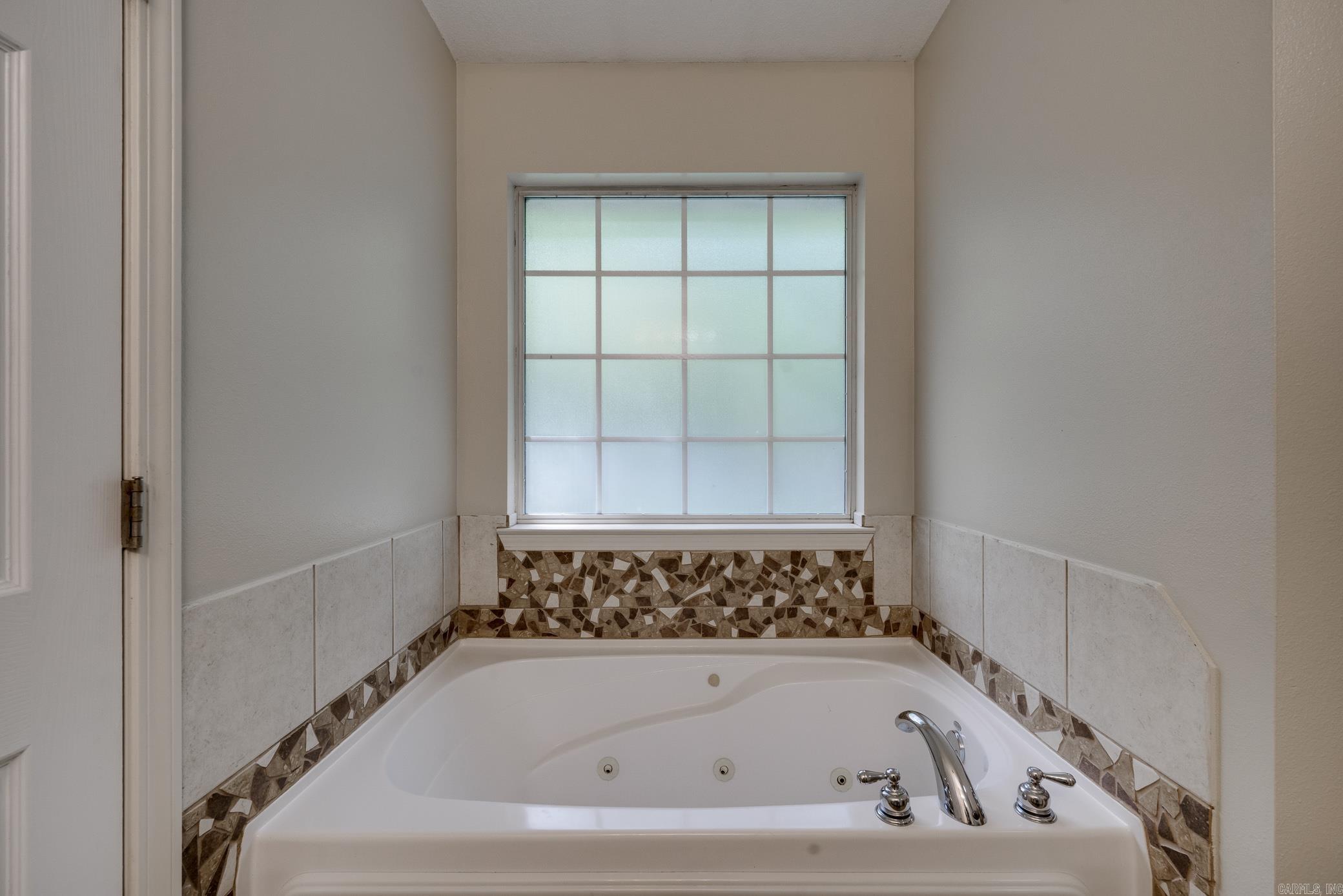 25 Thomas Circle  Greenbrier, AR