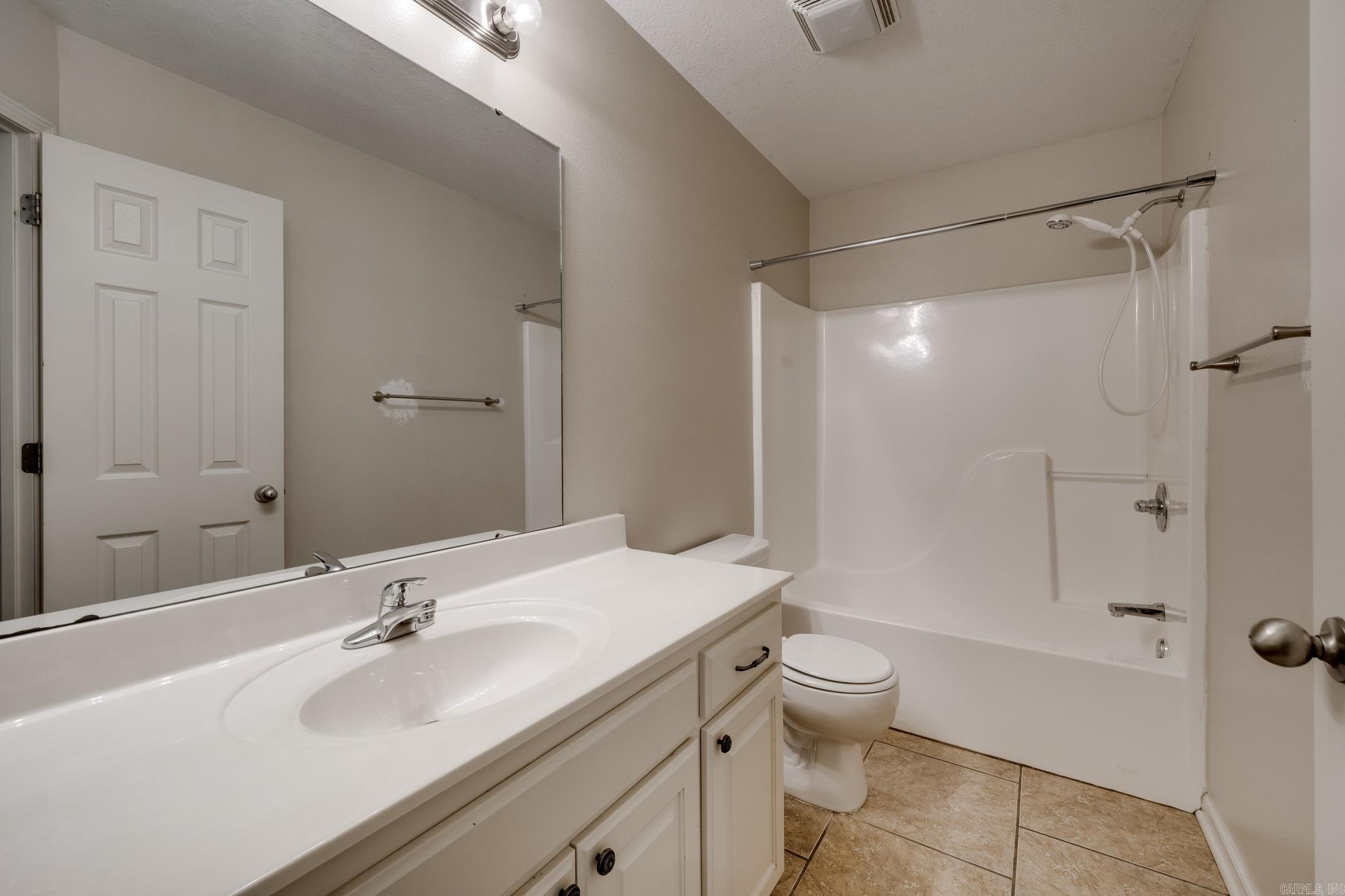 25 Thomas Circle  Greenbrier, AR