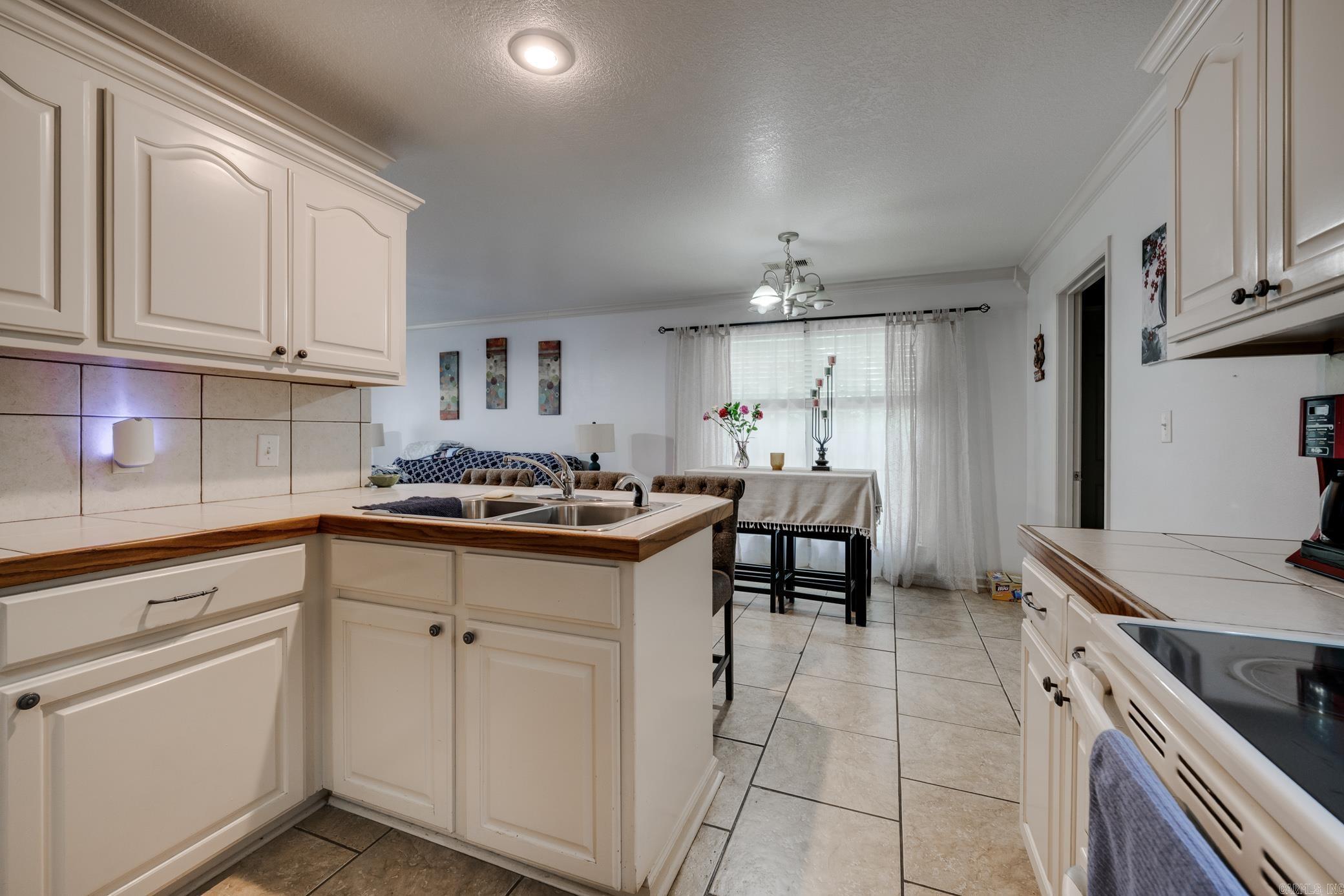 25 Thomas Circle  Greenbrier, AR