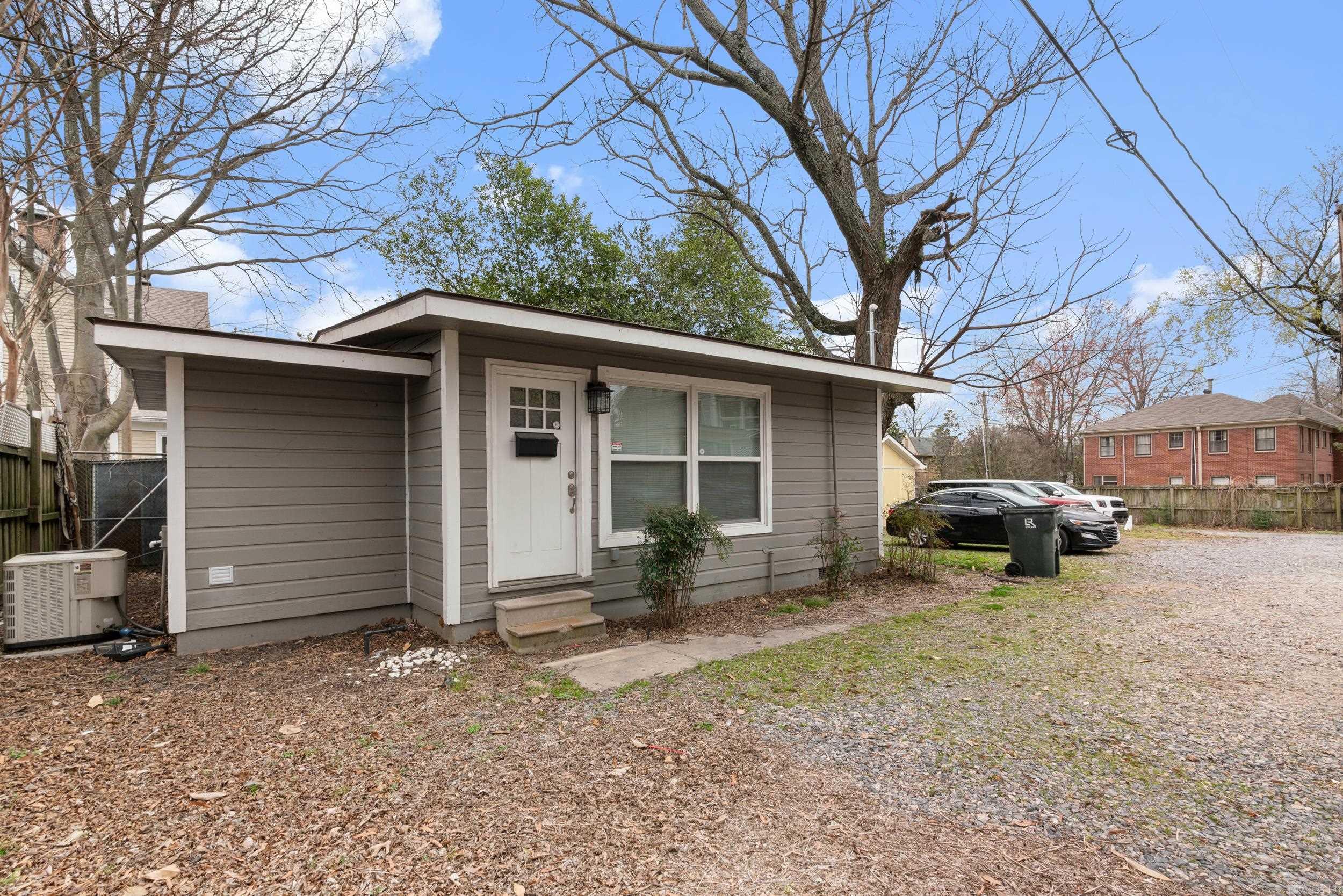 1817 S Broadway  Little Rock, AR