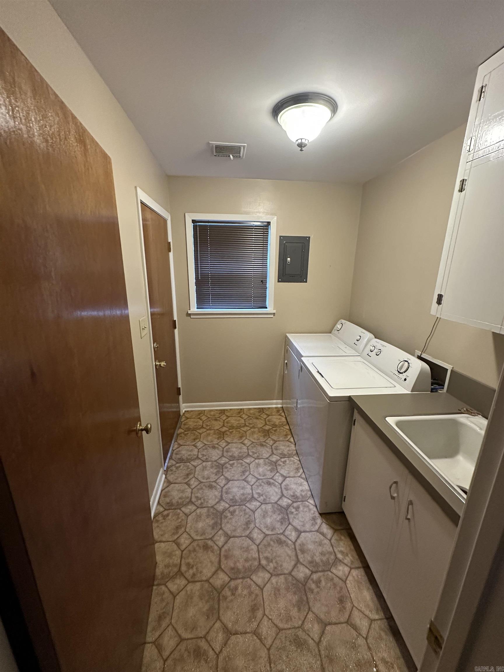 500 Court  Dumas, AR