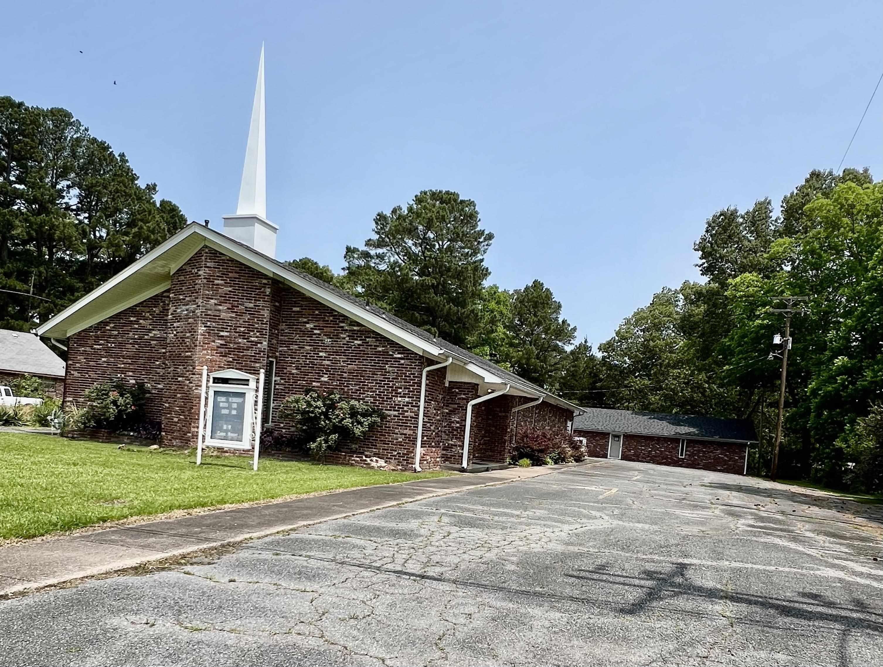 359 US 70 Walnut Street De Valls Bluff, AR