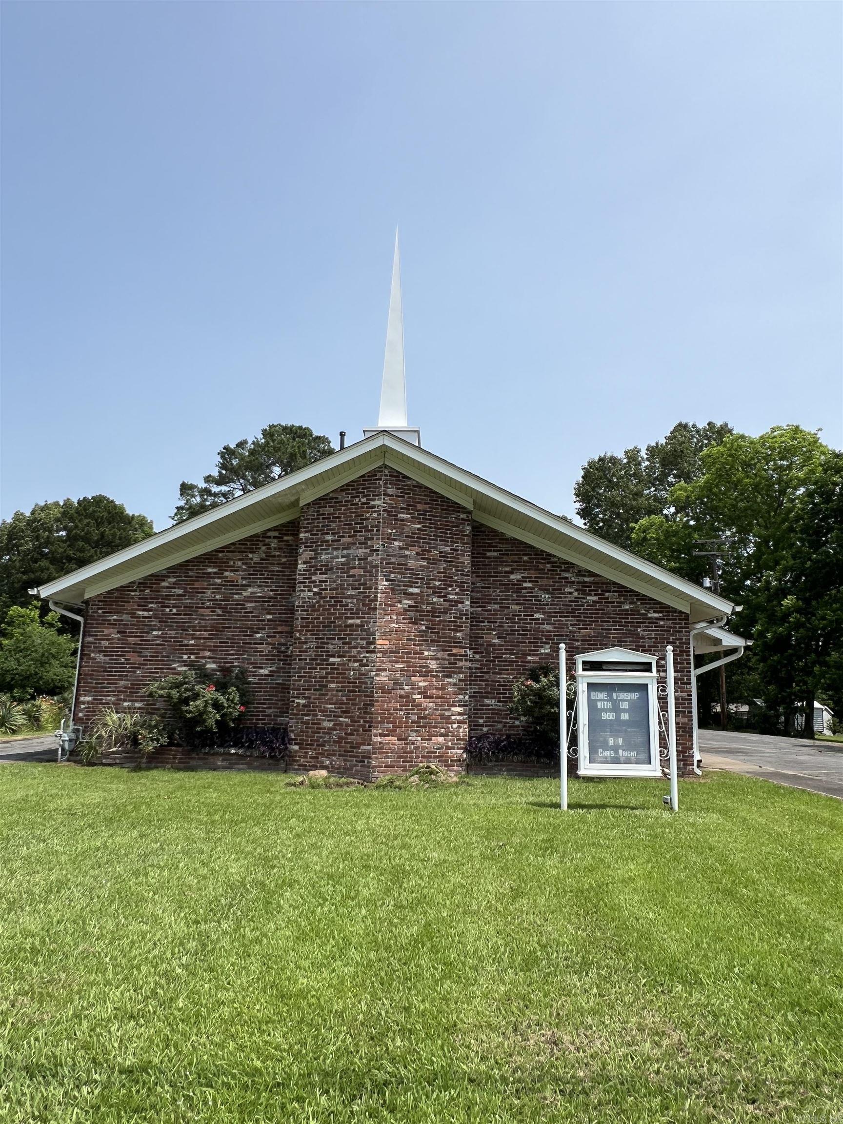 359 US 70 Walnut Street De Valls Bluff, AR