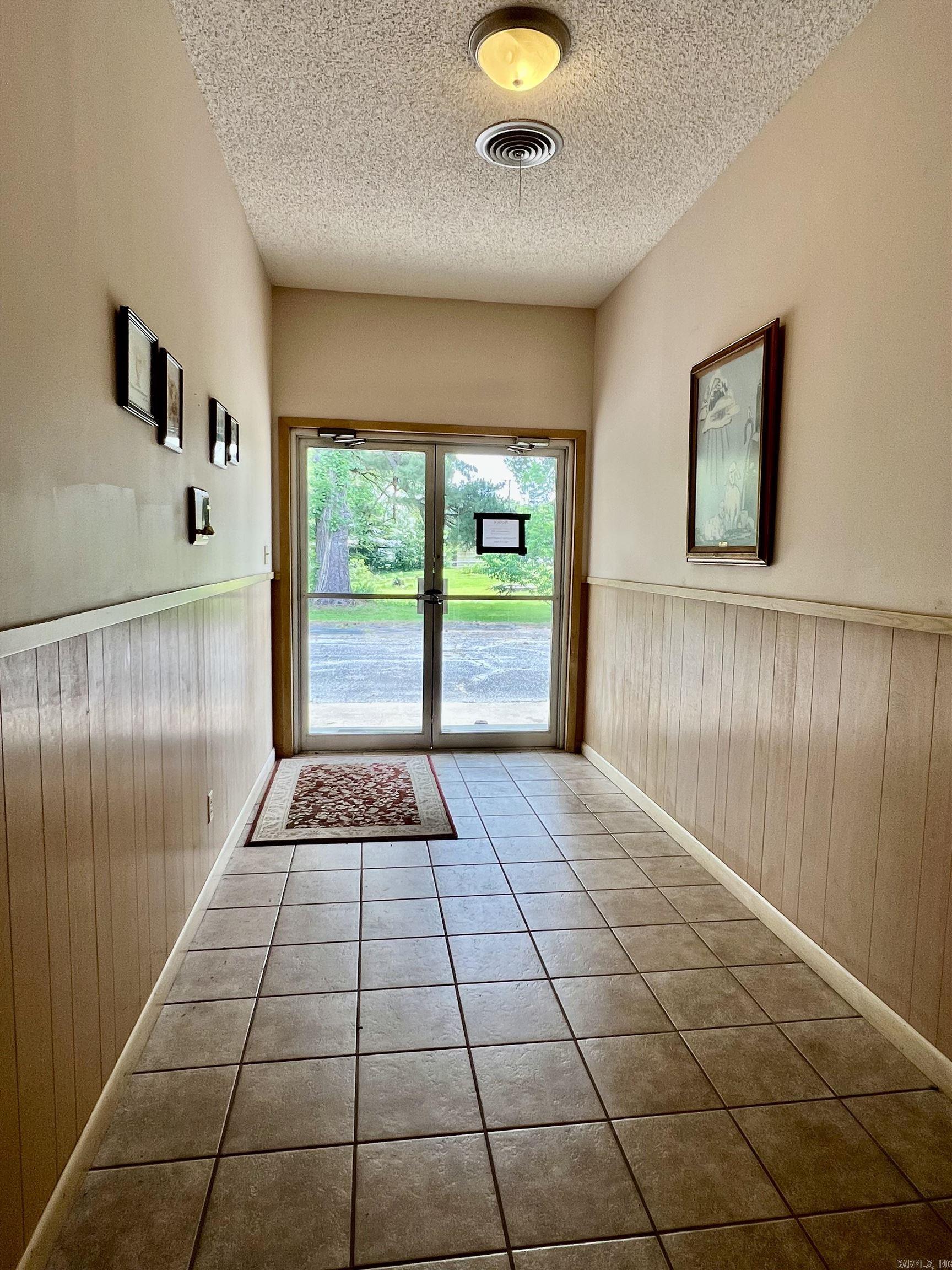 359 US 70 Walnut Street De Valls Bluff, AR
