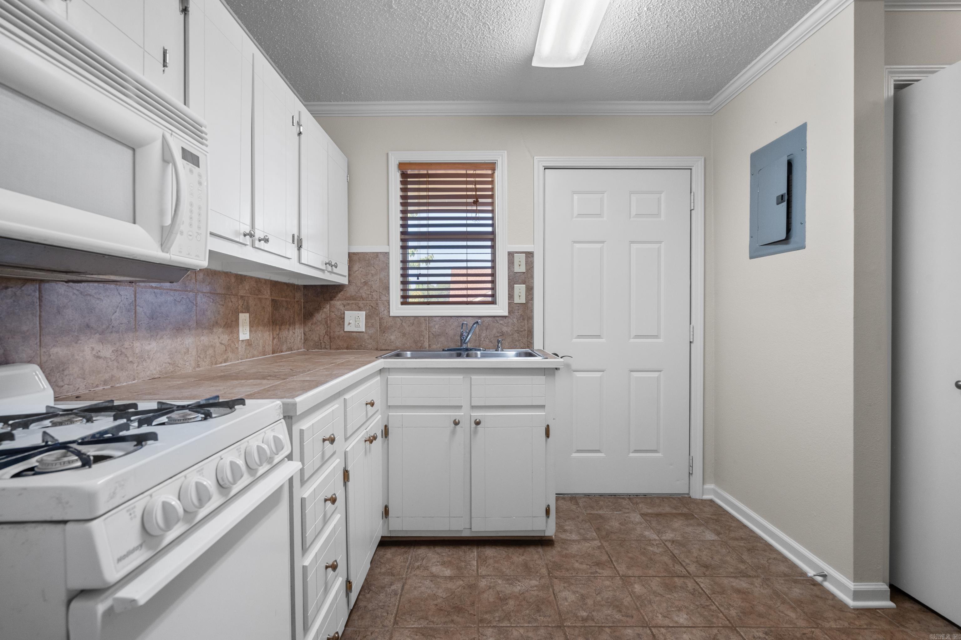 220 McDonald  Hot Springs, AR
