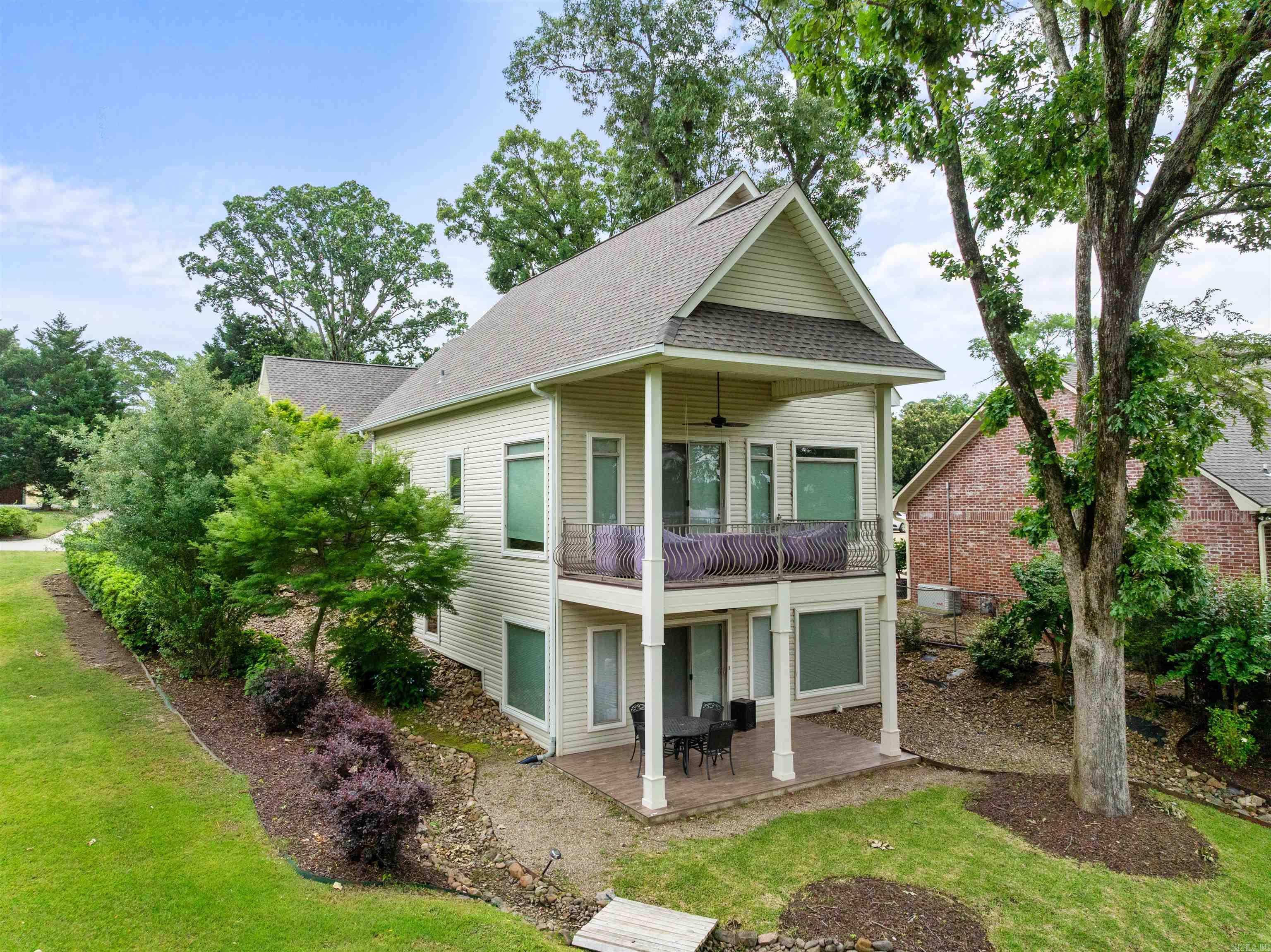 180 Port Au Prince  Hot Springs, AR