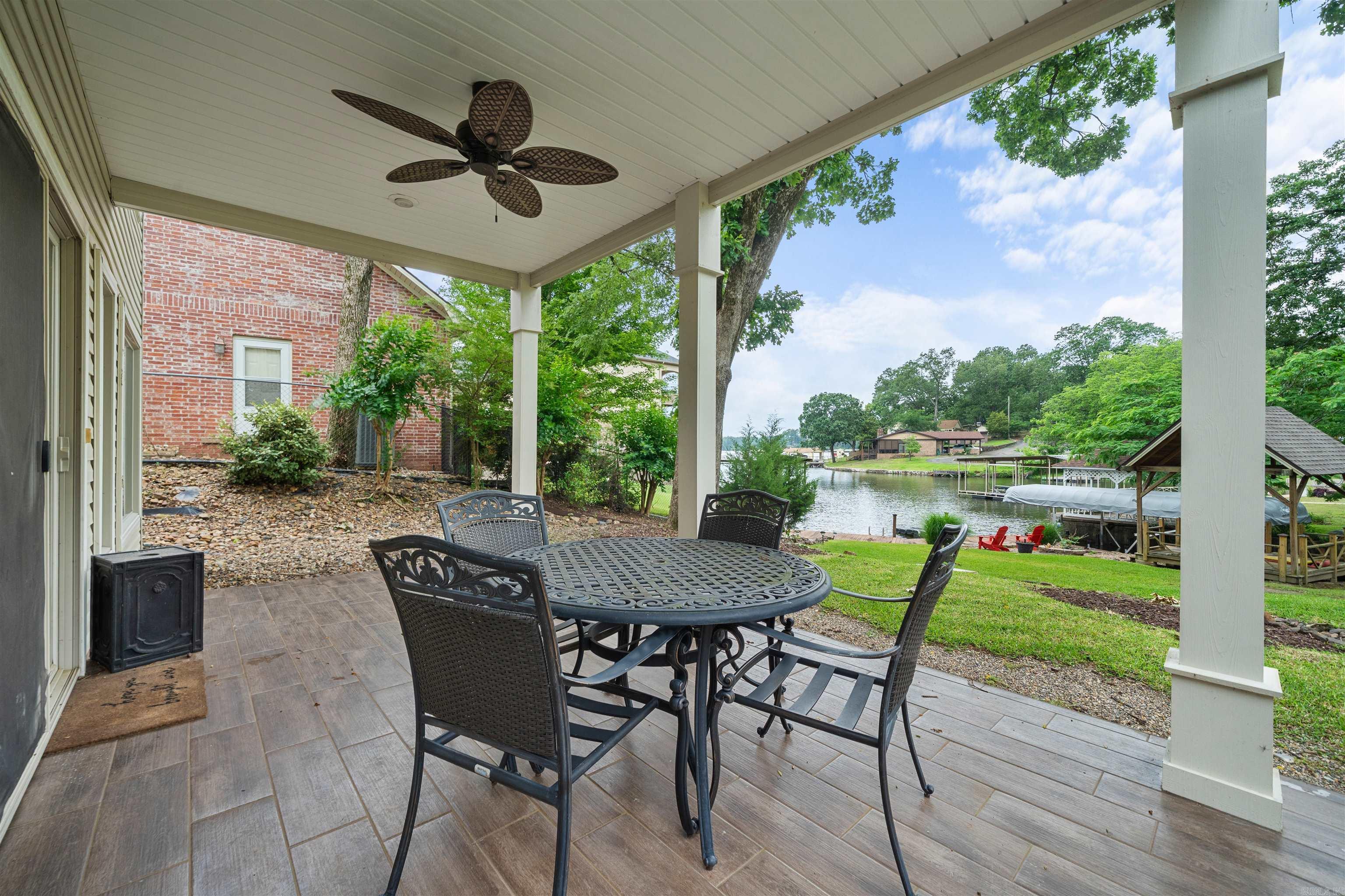 180 Port Au Prince  Hot Springs, AR