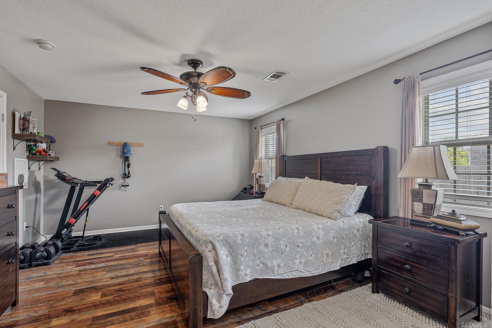 5007 S 28th St.  Paragould, AR
