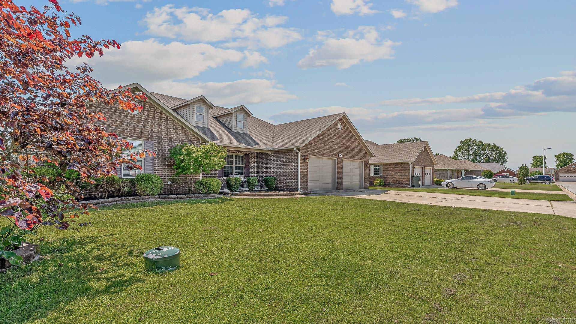 5007 S 28th St.  Paragould, AR