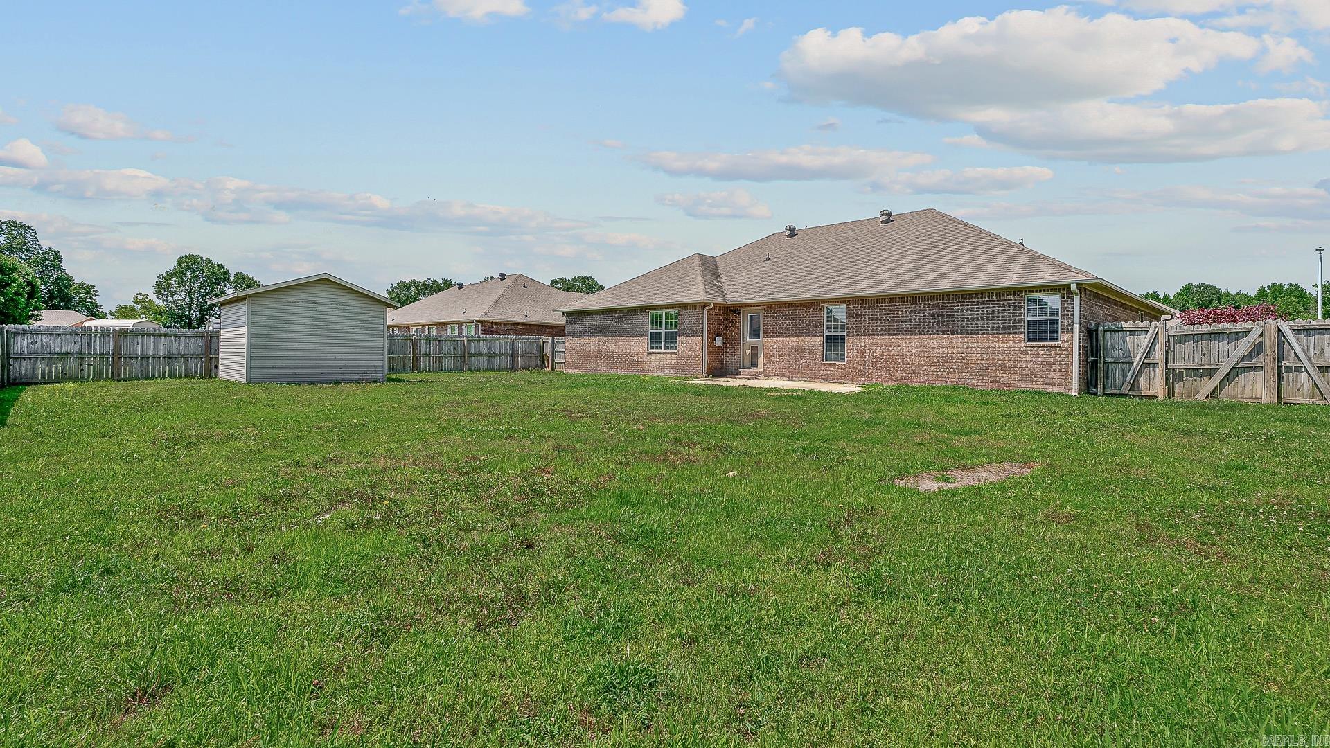 5007 S 28th St.  Paragould, AR