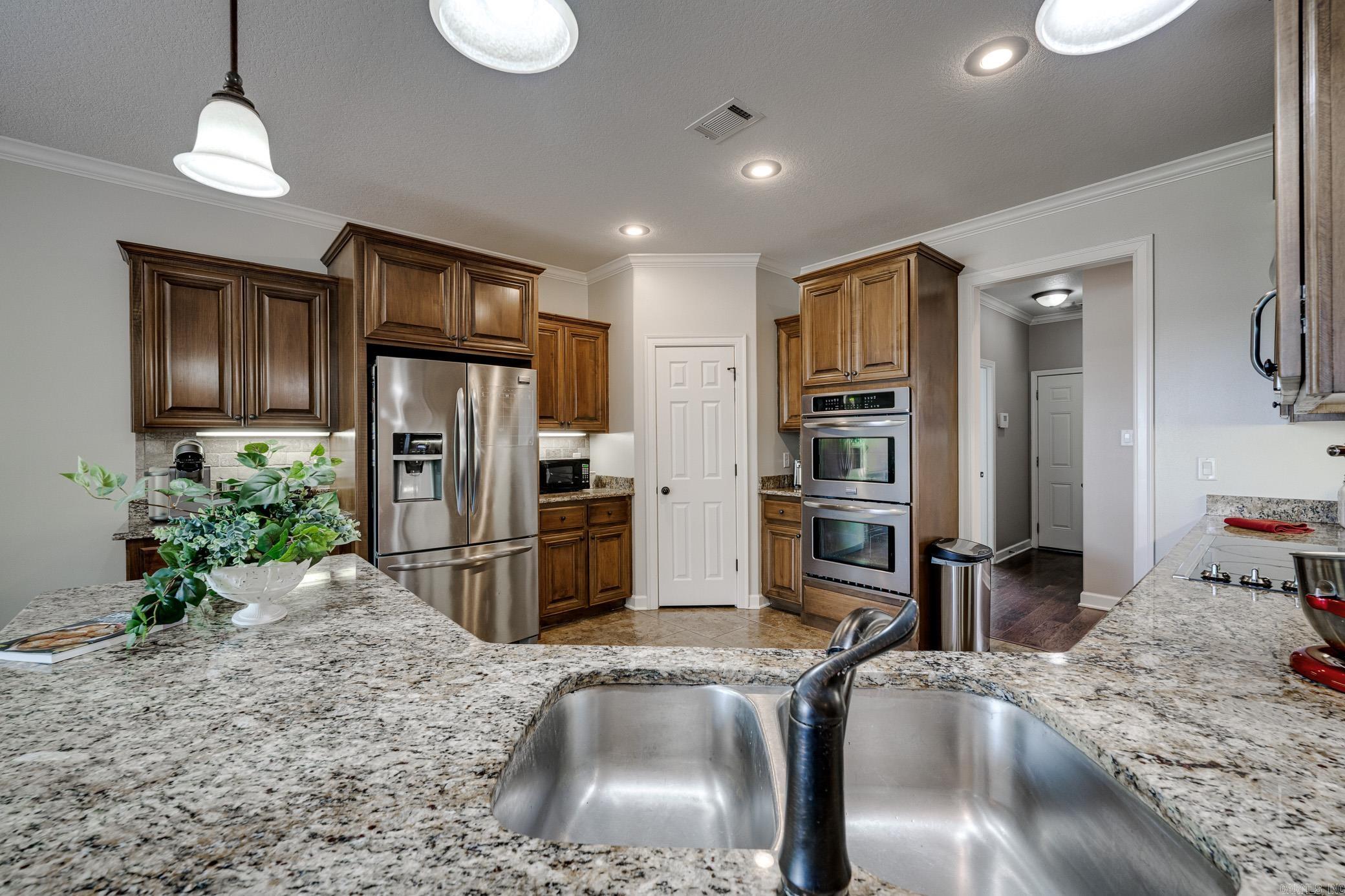 13 Scenic  Greenbrier, AR