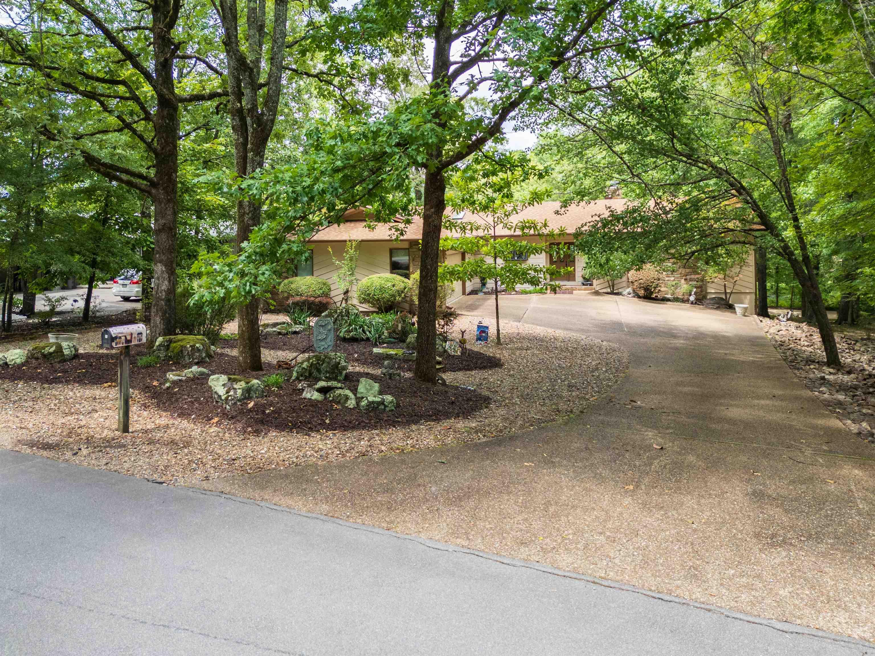 99 Murillo Way  Hot Springs Village, AR