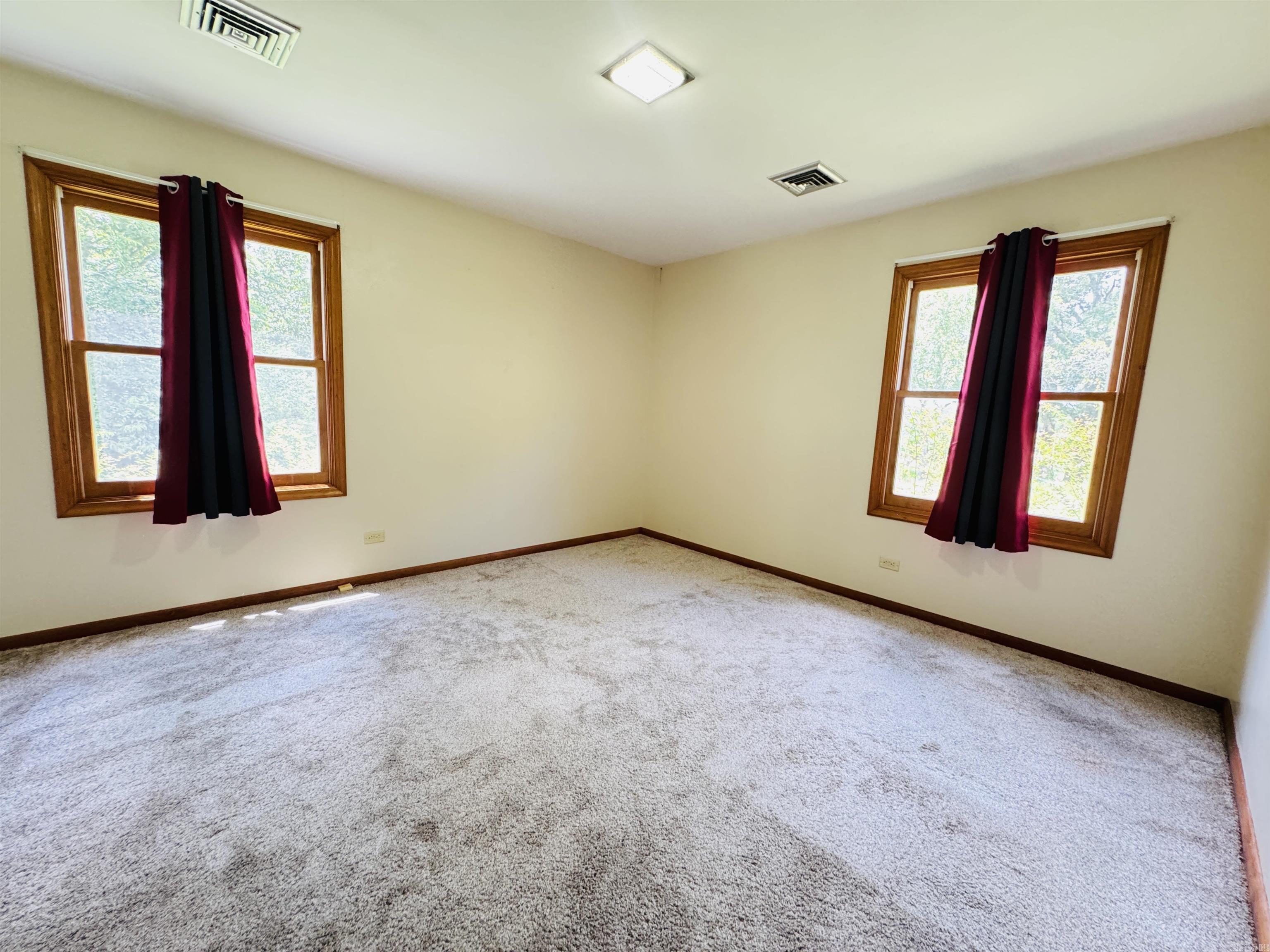 144 Larkin Road  Melbourne, AR