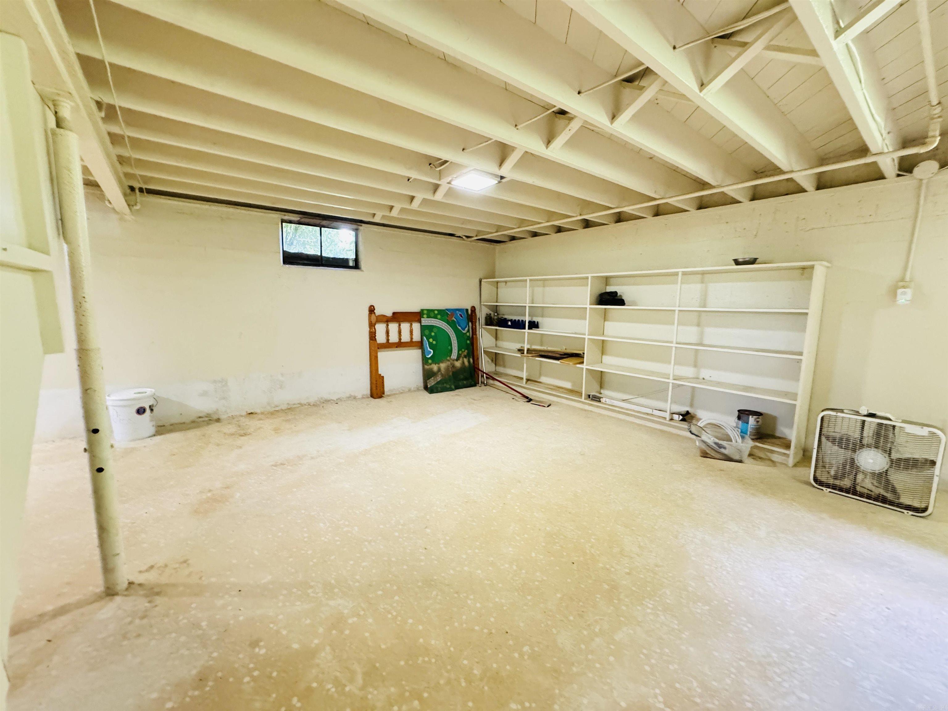 144 Larkin Road  Melbourne, AR