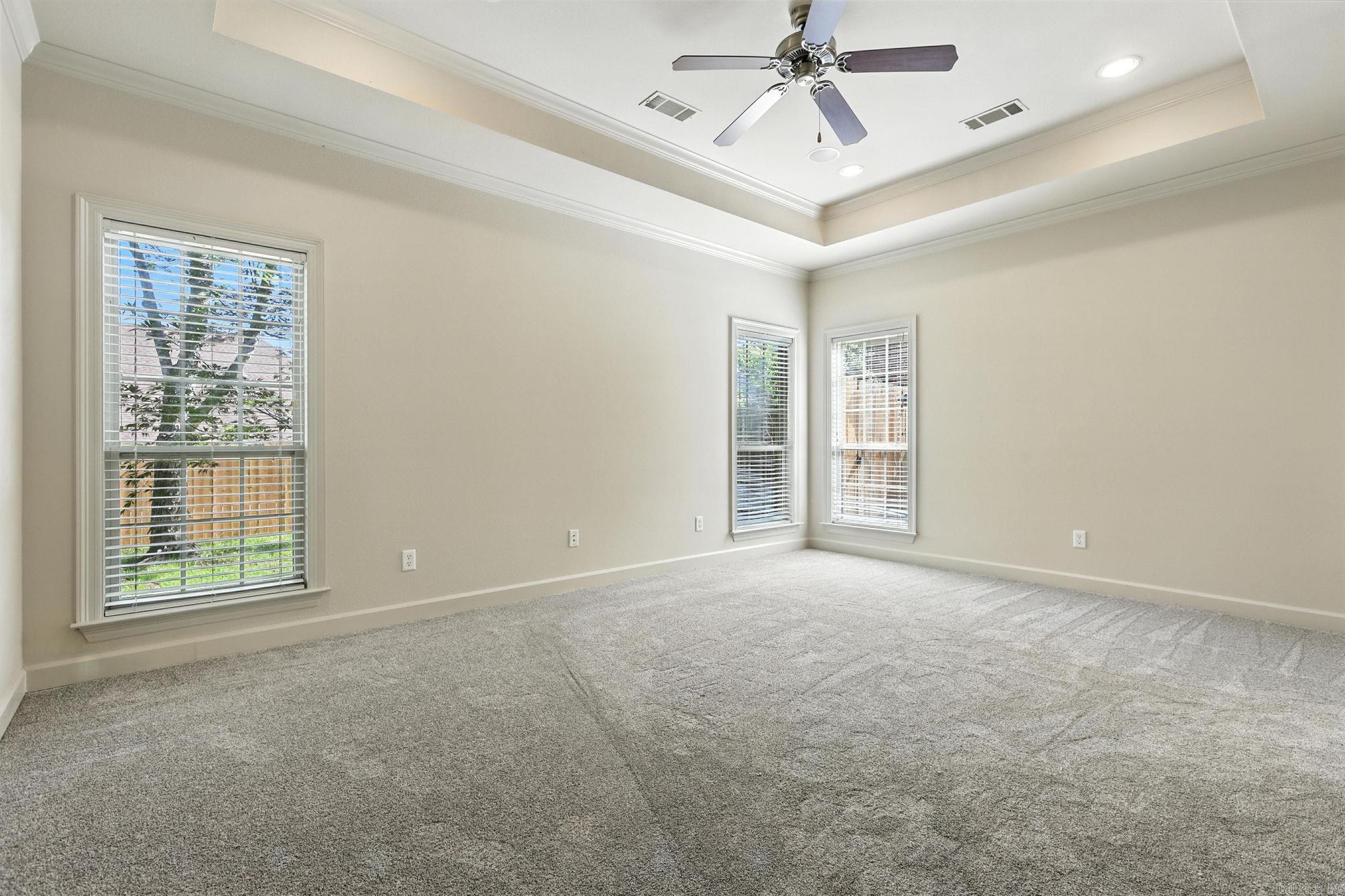 5528 Village  Benton, AR