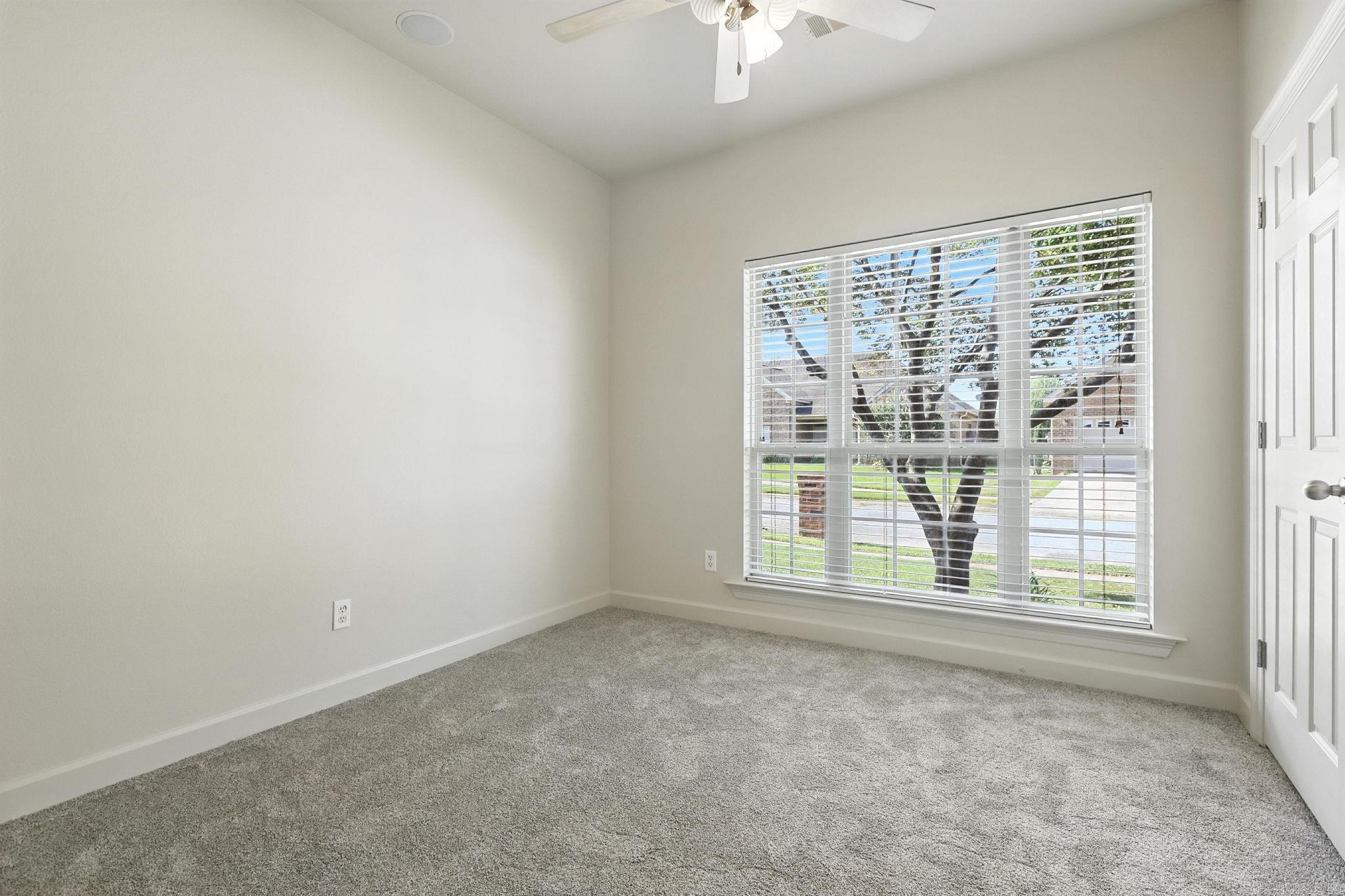 5528 Village  Benton, AR