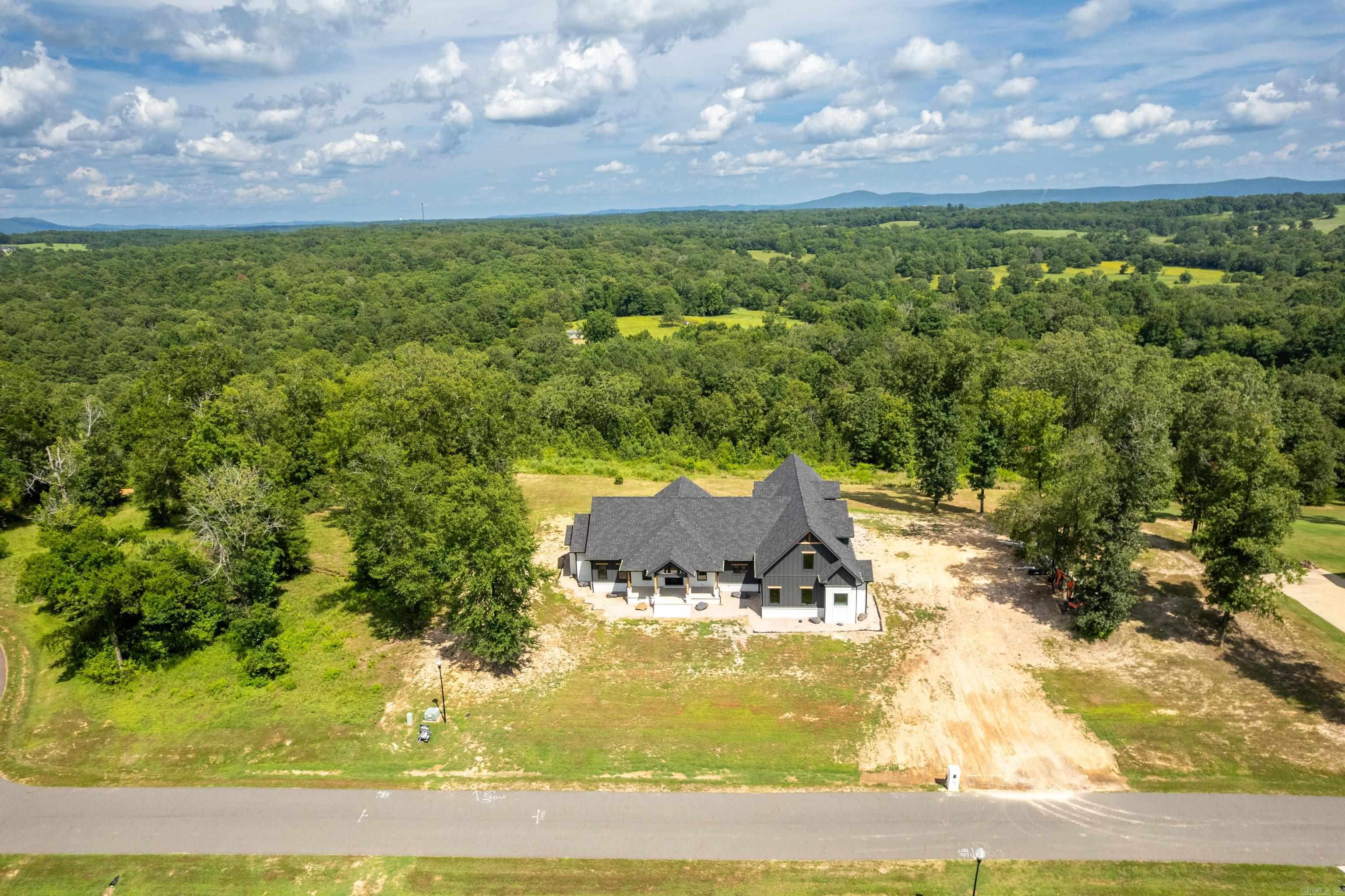 162 Ridgehaven  Pearcy, AR