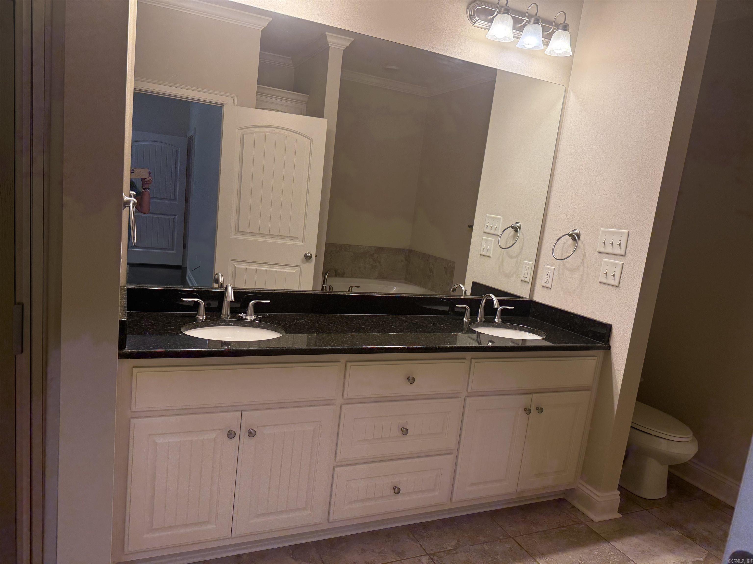 1720 JOSH  Conway, AR