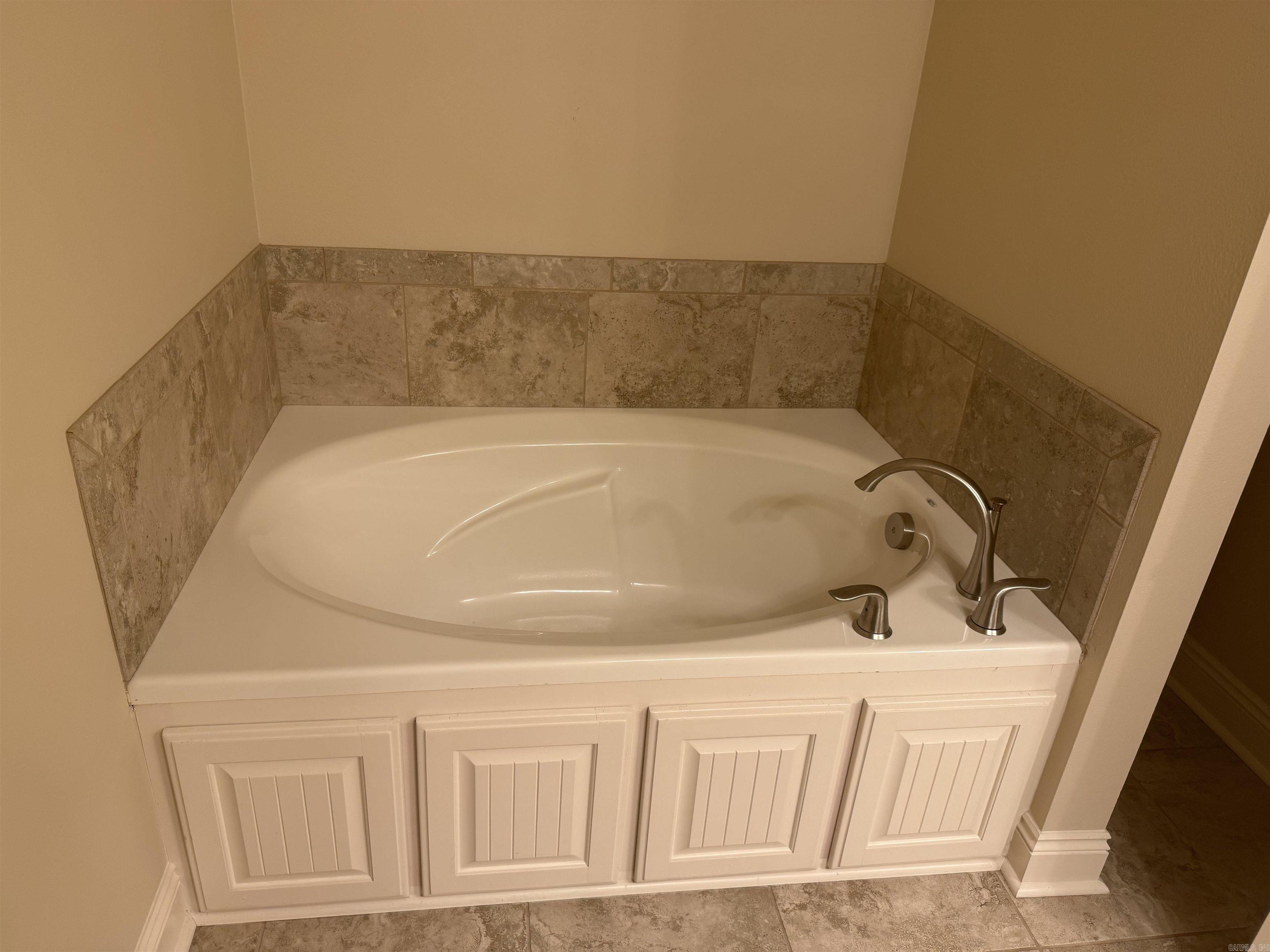 1720 JOSH  Conway, AR