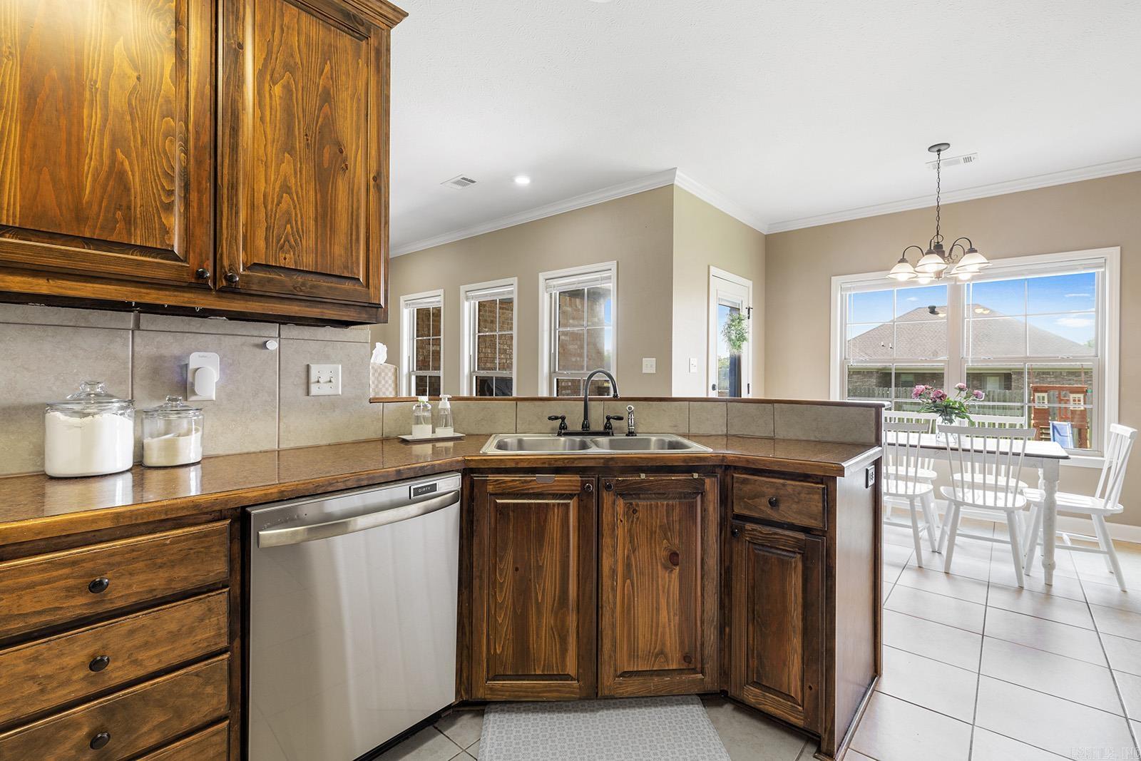 24 Clover Ridge  Vilonia, AR