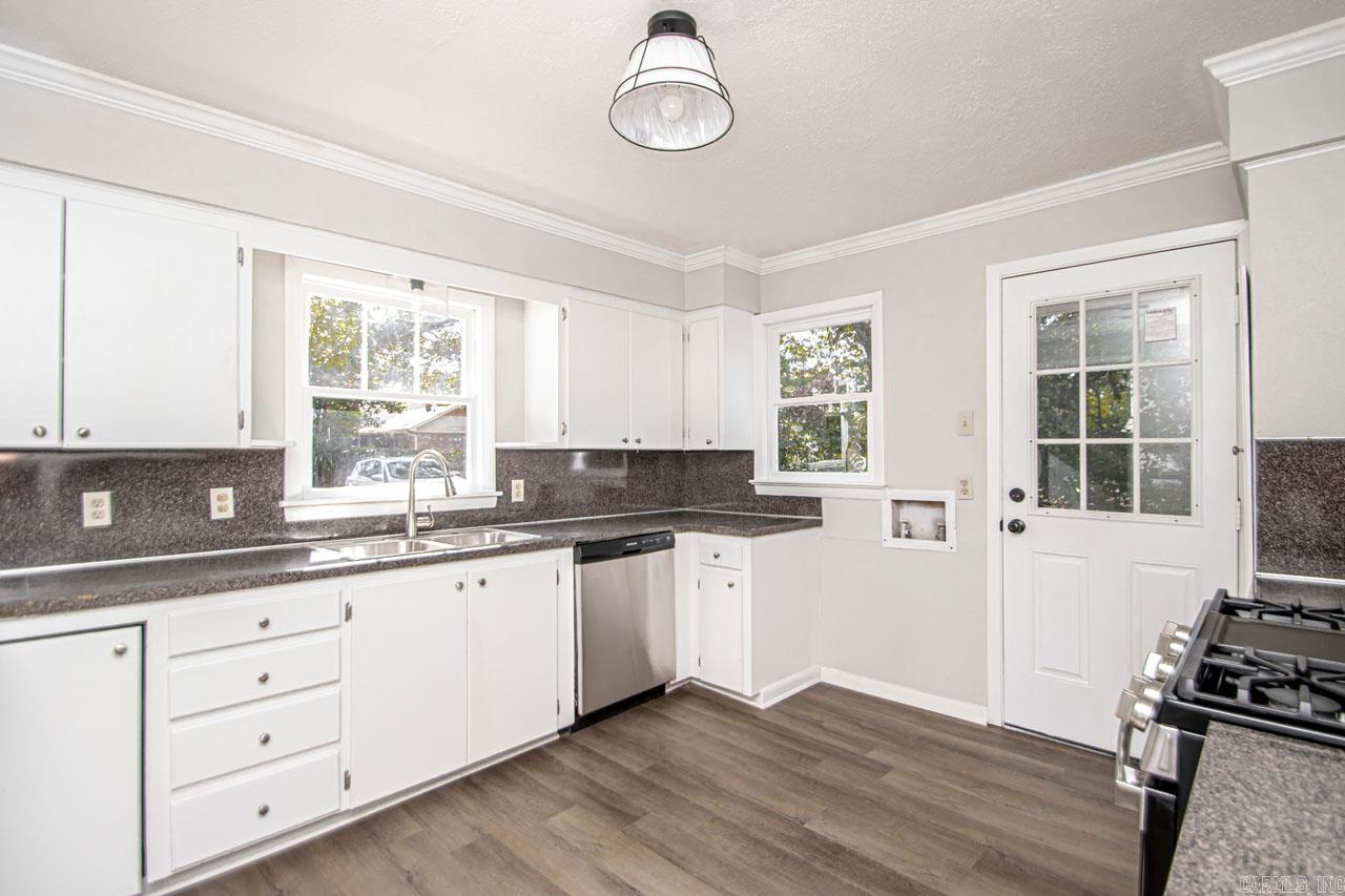 1003 W Lee  Sherwood, AR