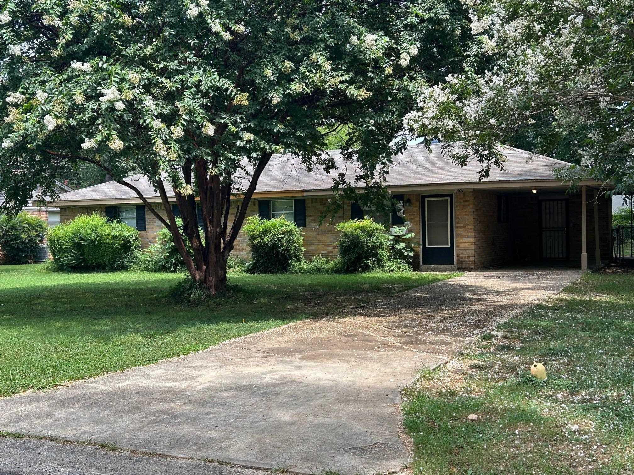 409 Sunnymeade  Little Rock, AR