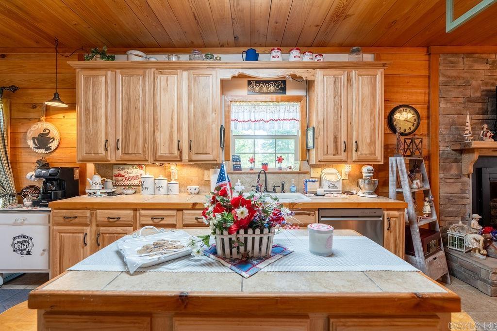 30 Ridge Circle  Quitman, AR