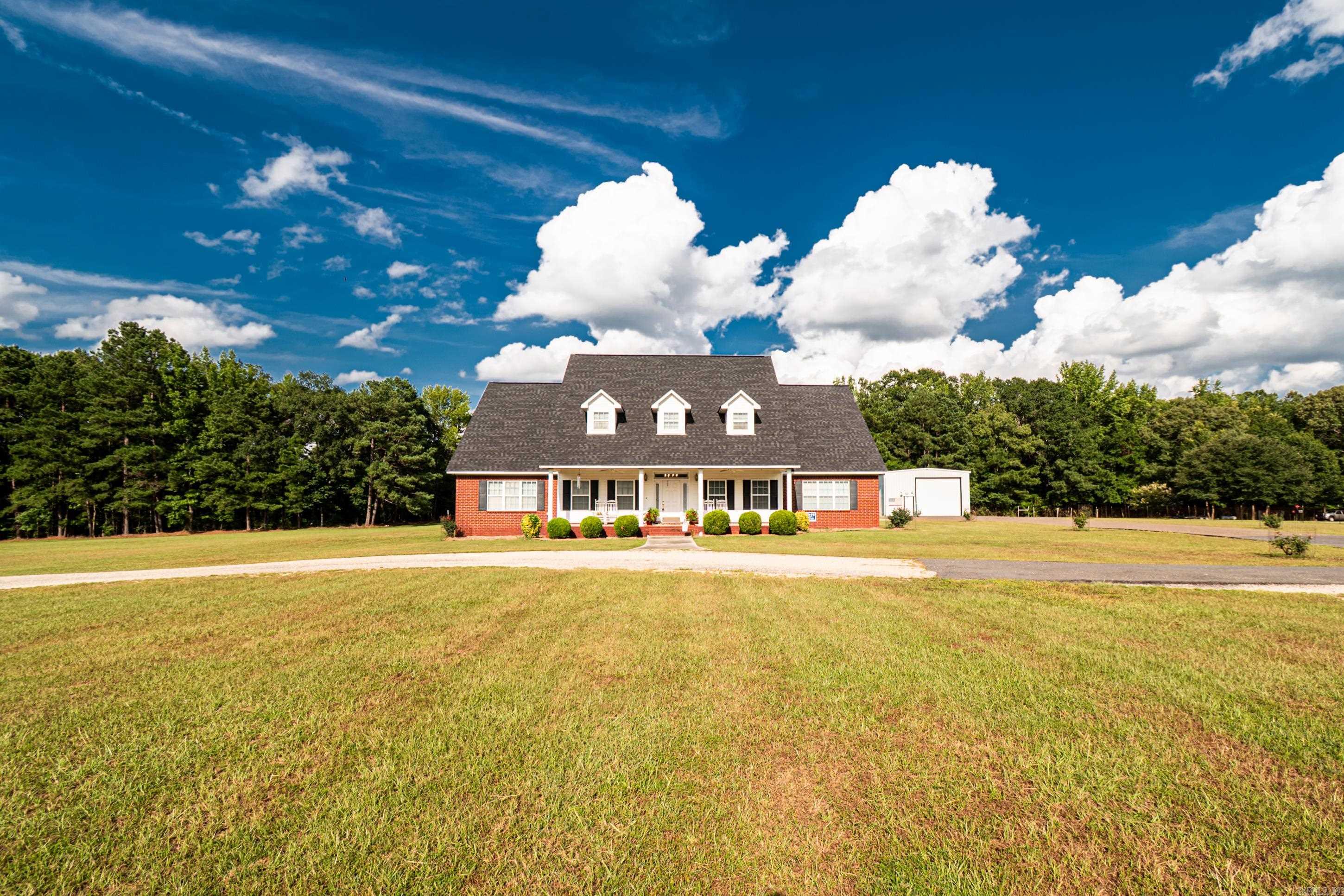 1782 E AR 274 Hwy.  Hampton, AR