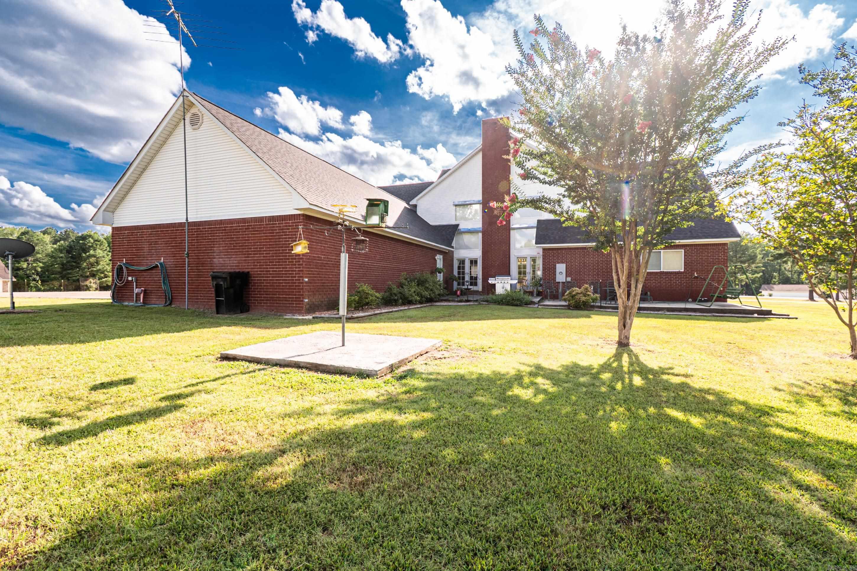 1782 E AR 274 Hwy.  Hampton, AR
