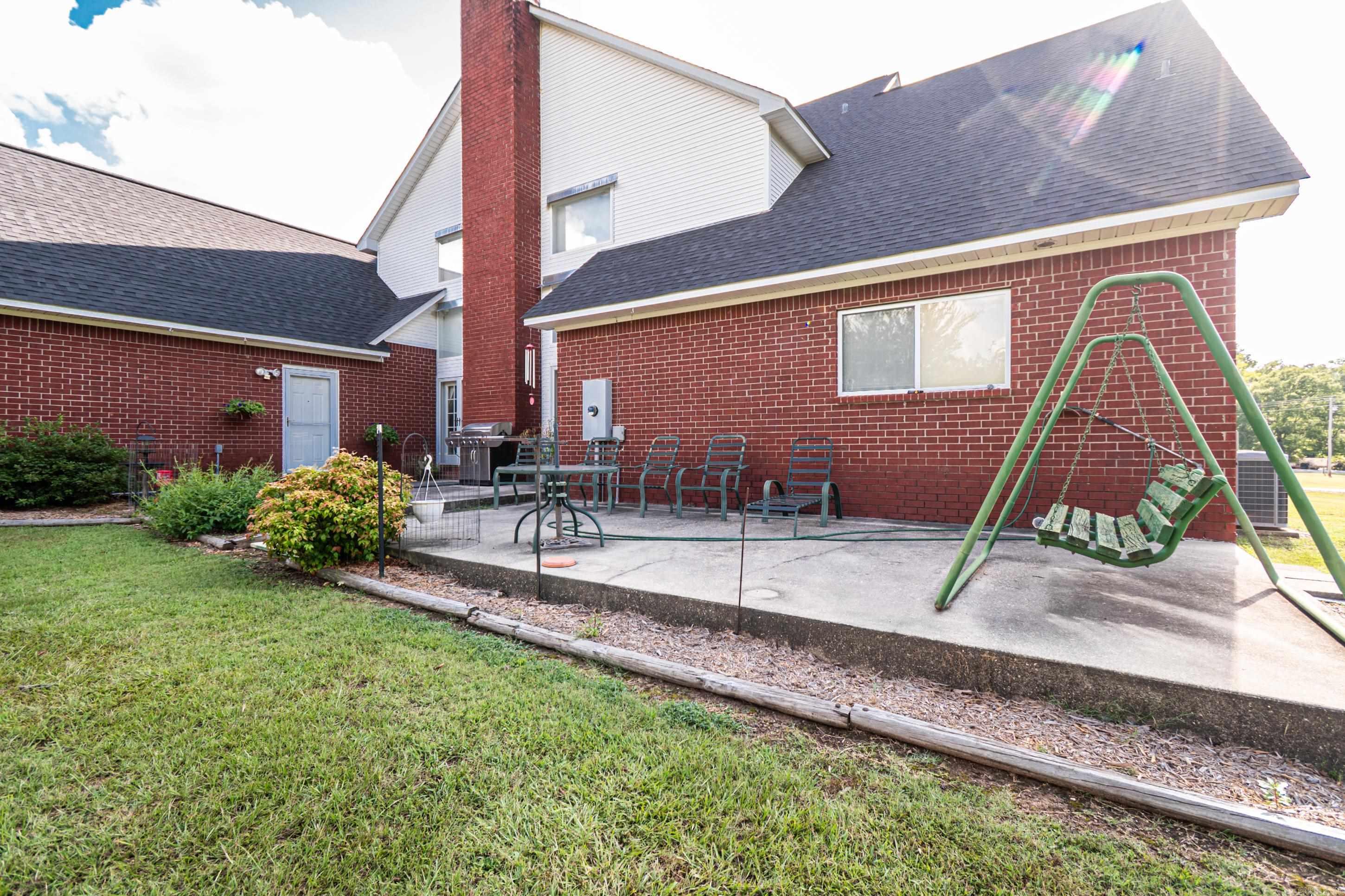 1782 E AR 274 Hwy.  Hampton, AR